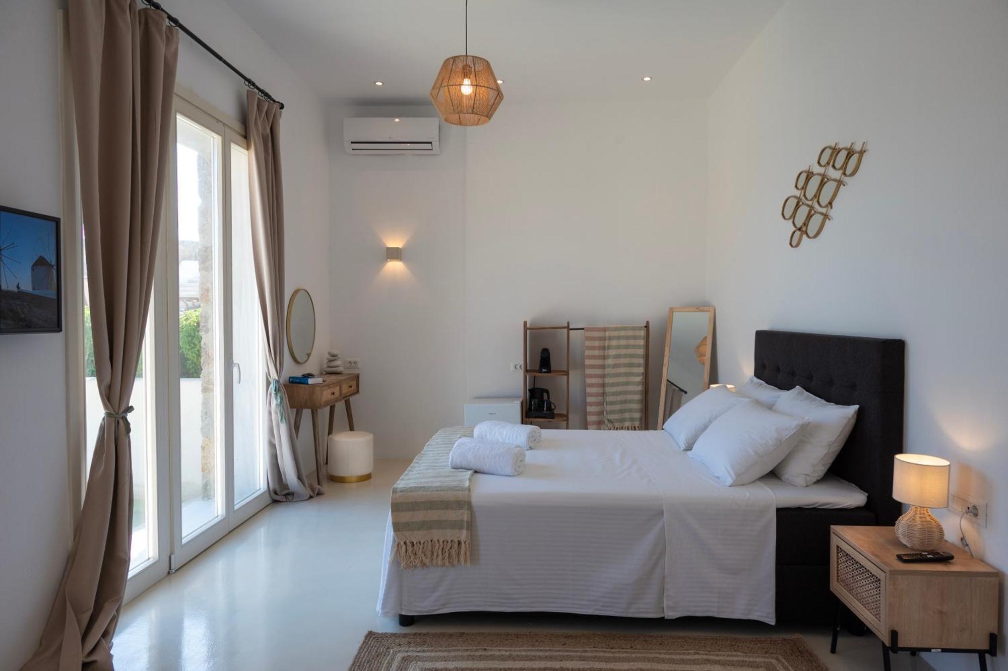 Adyton Mykonos Luxury & Pools Country house