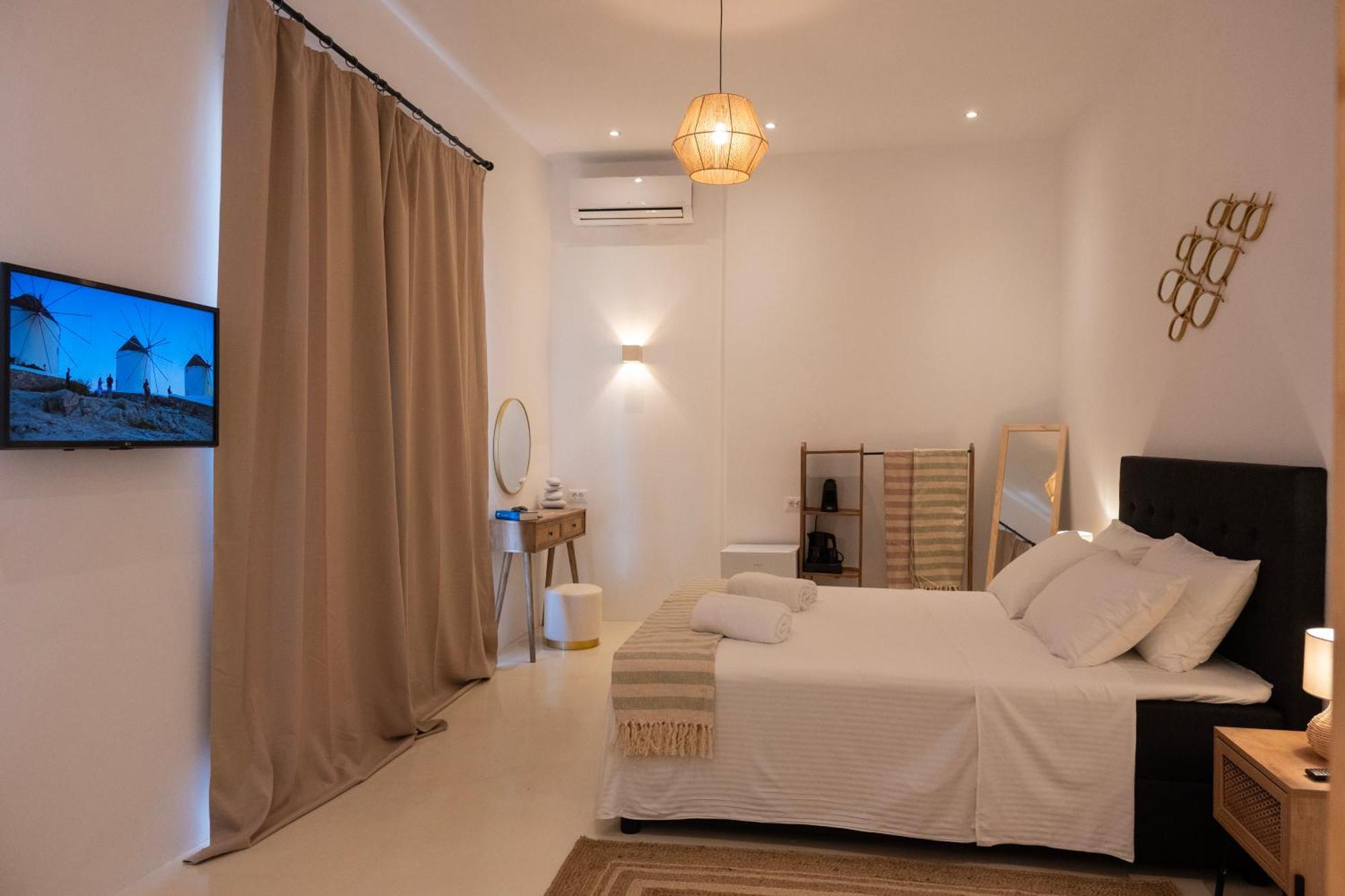 Country house Adyton Mykonos Luxury & Pools *