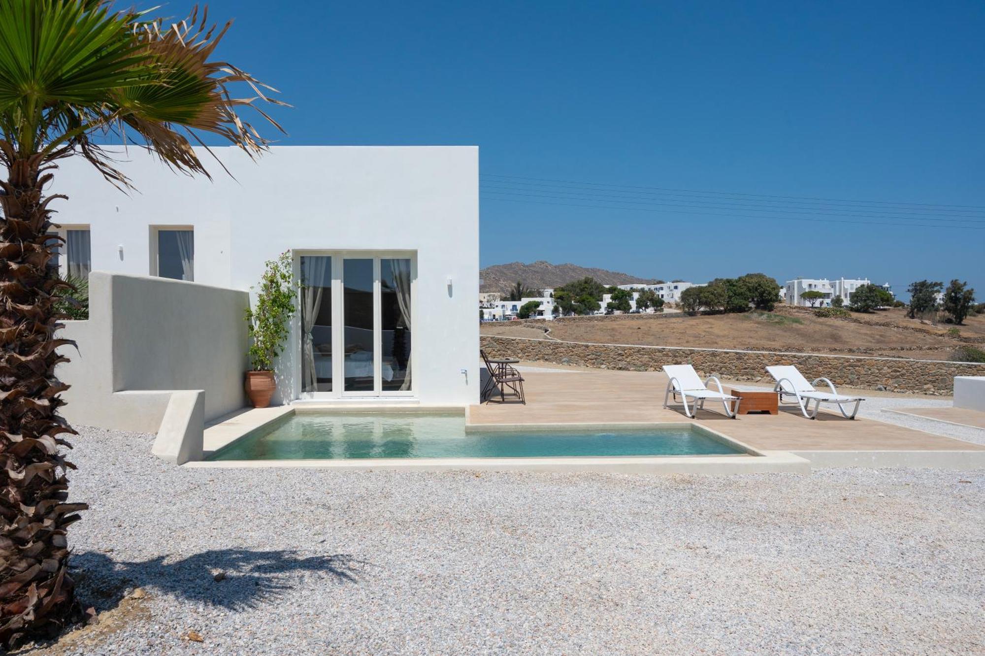 Adyton Mykonos Luxury & Pools