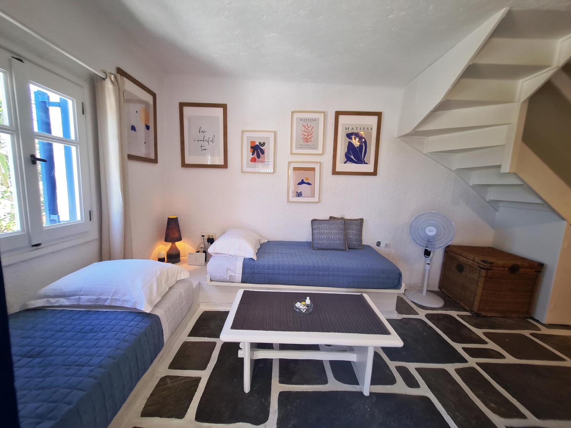 Blue Pearl Maisonette *