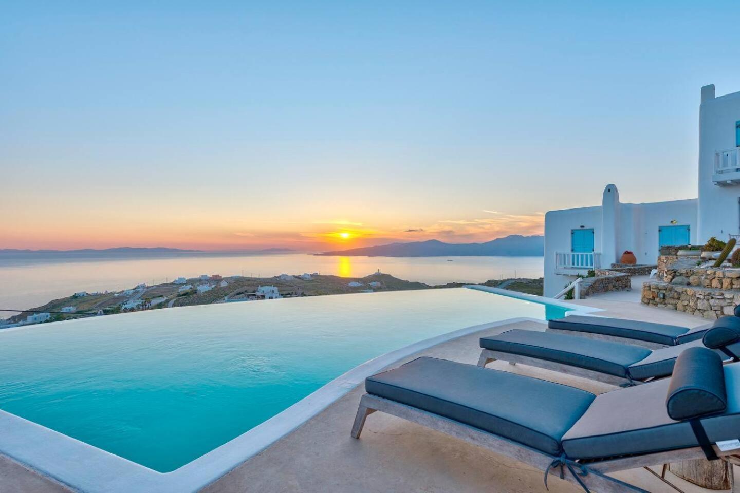 Holiday home Aquata Boutique With Pool *