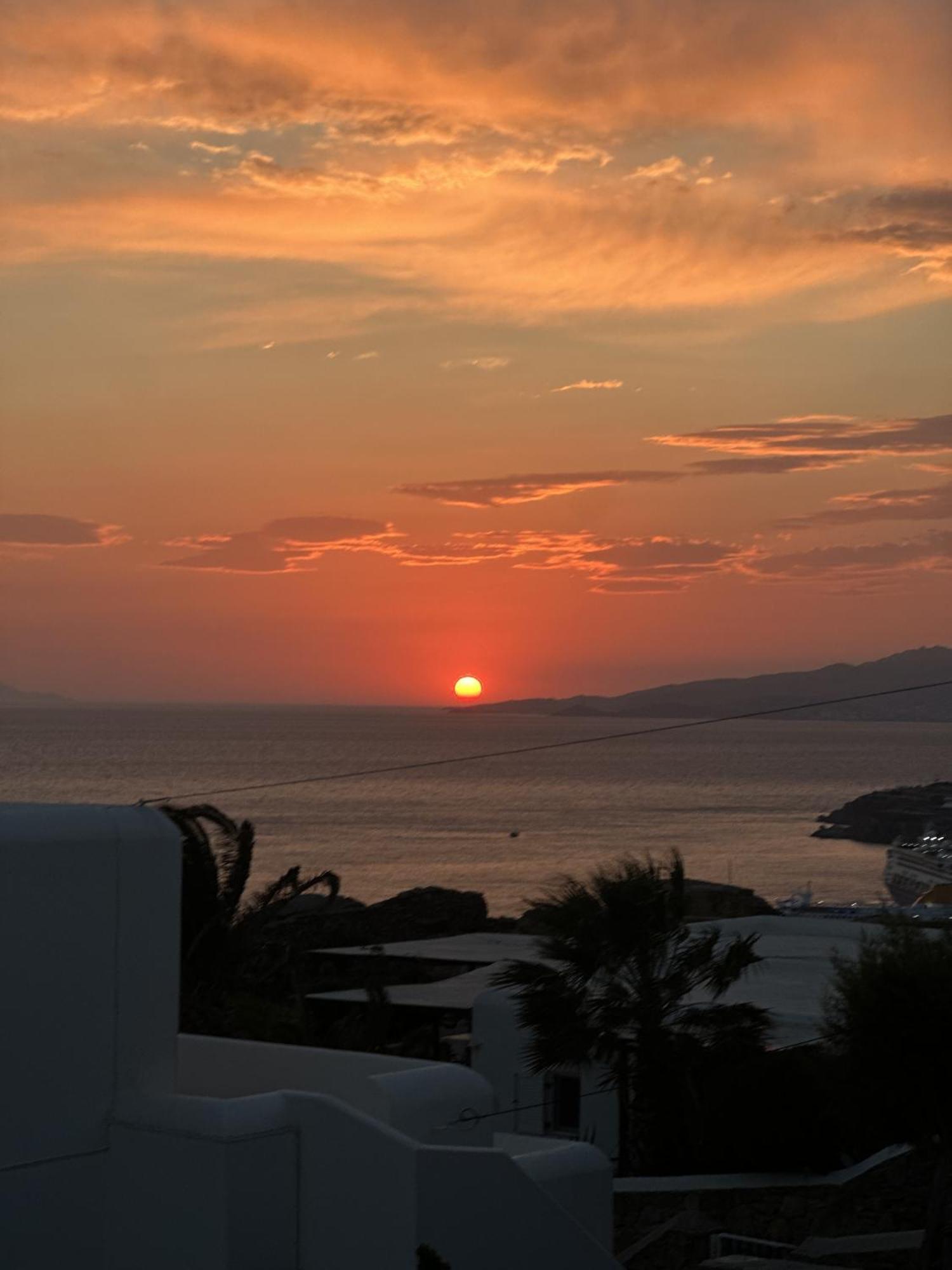 Myconian Sunset Holiday home