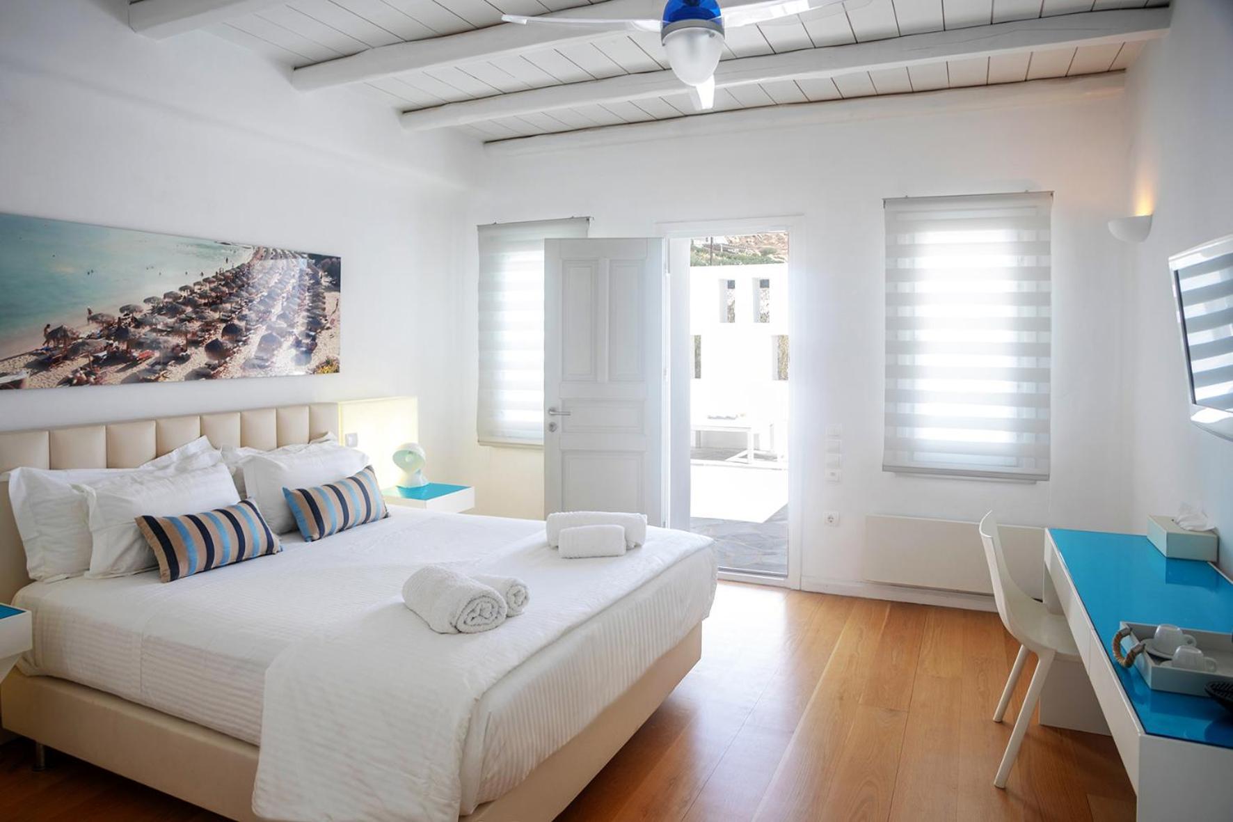 White Mykonos Villa *