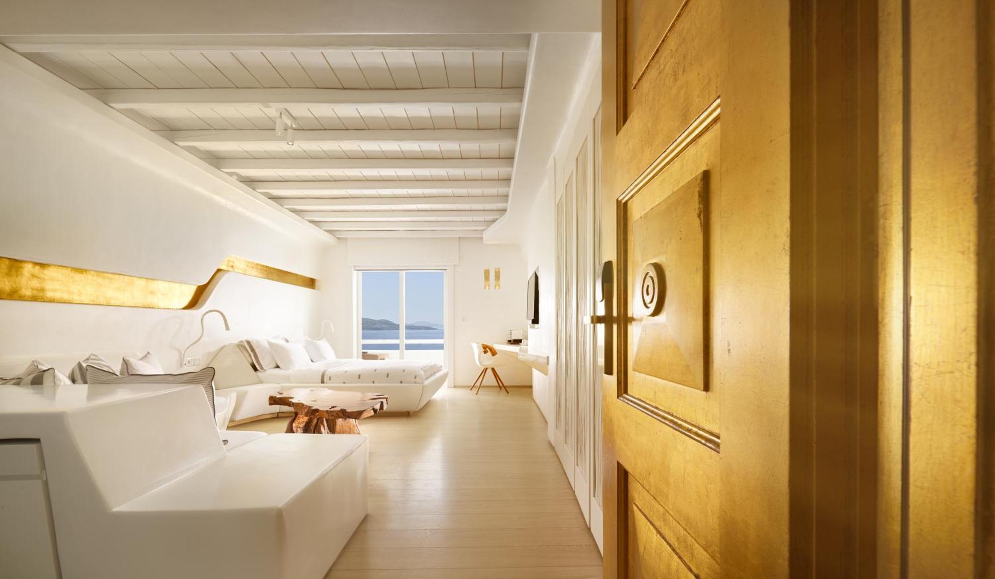 Cavo Tagoo Mykonos Hotel 5*