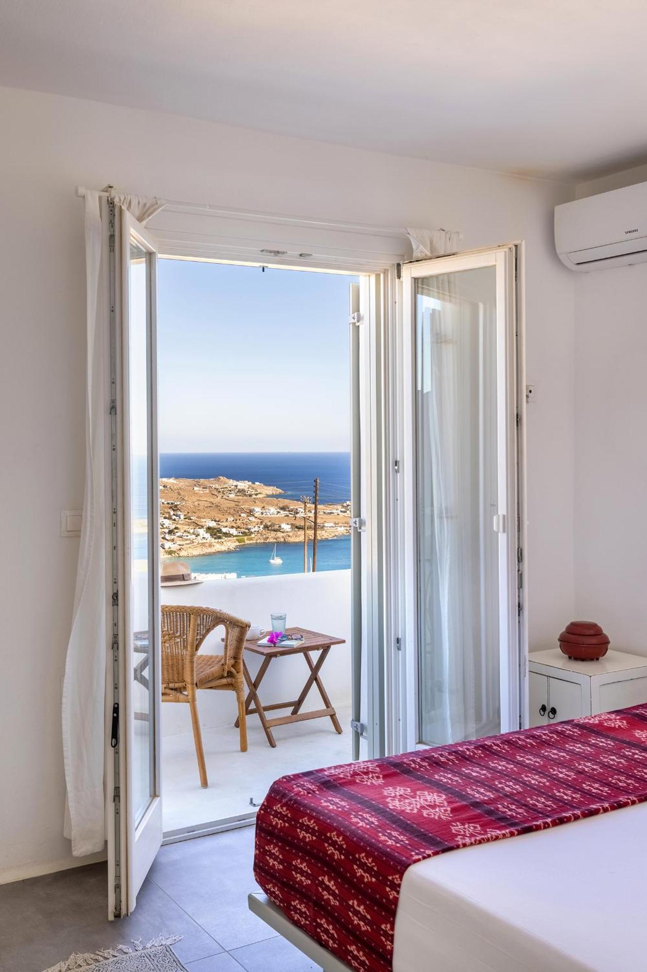 Villa Mykonian Ode With Stunning Sunrise & Sunset Views