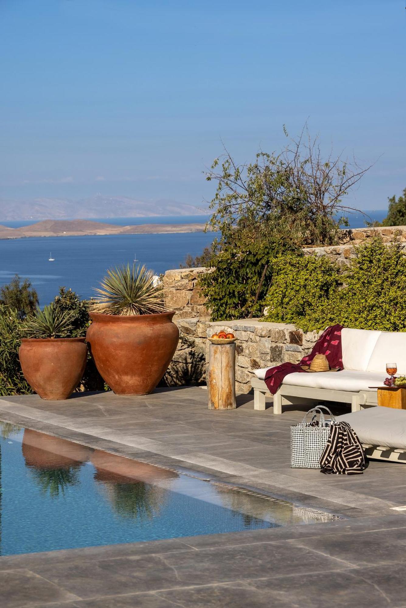 Villa Mykonian Ode With Stunning Sunrise & Sunset Views