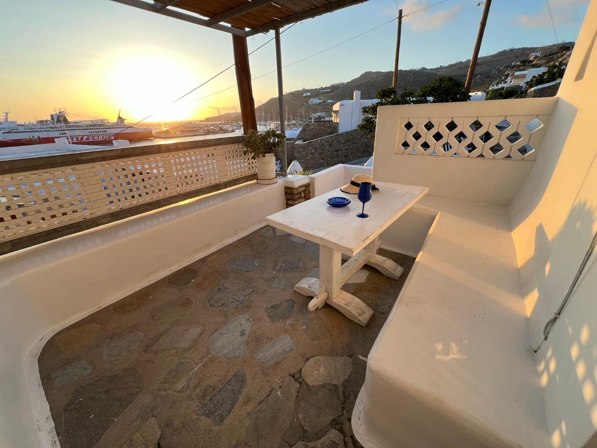 Mykonos Seaview Nests - Getaways Apartment Tourlos