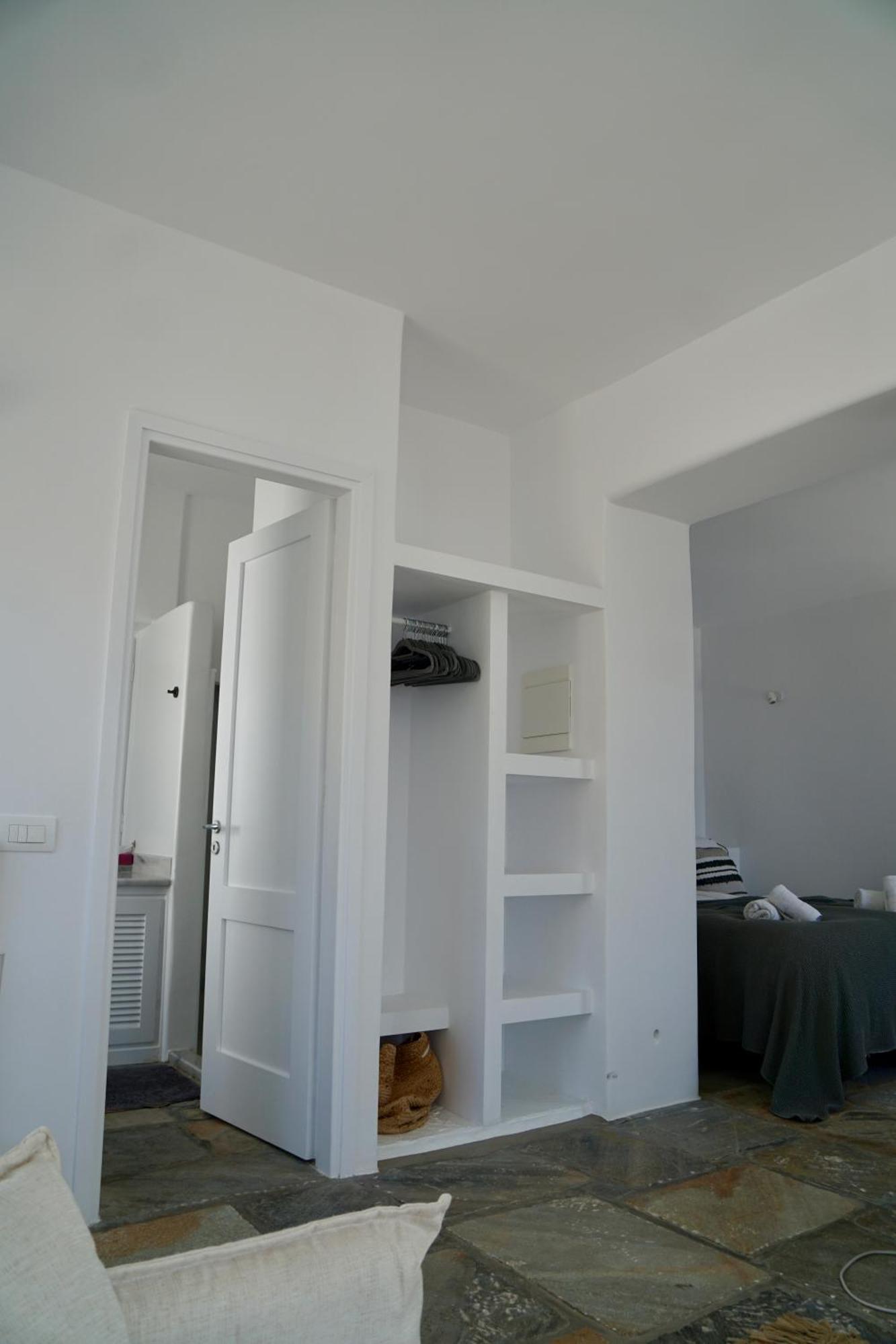 Joy Mykonos Boutique * Ano Mera
