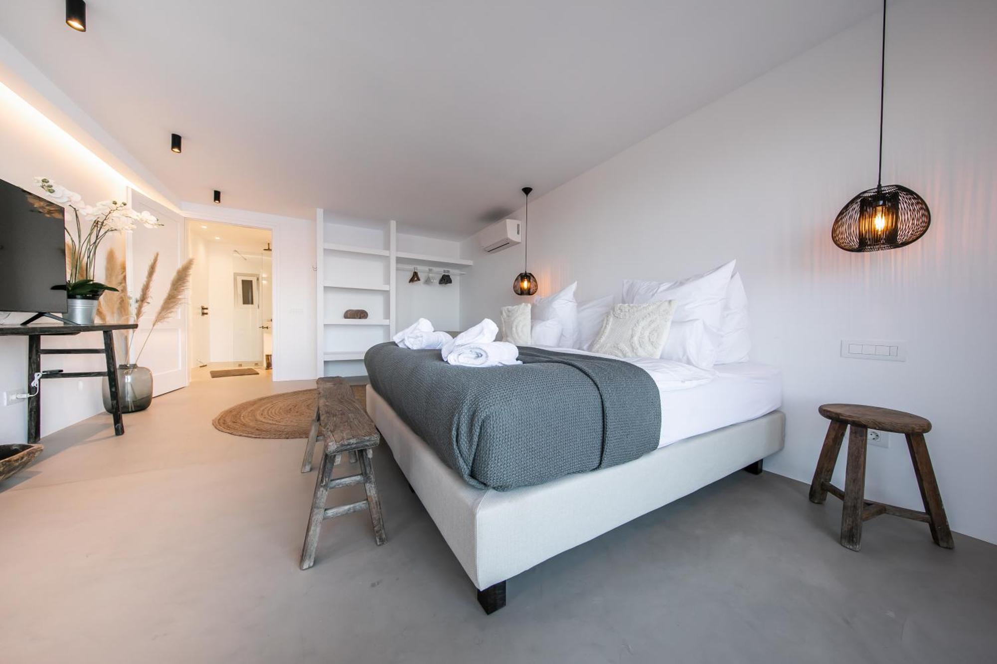 Joy Mykonos Boutique Hotel