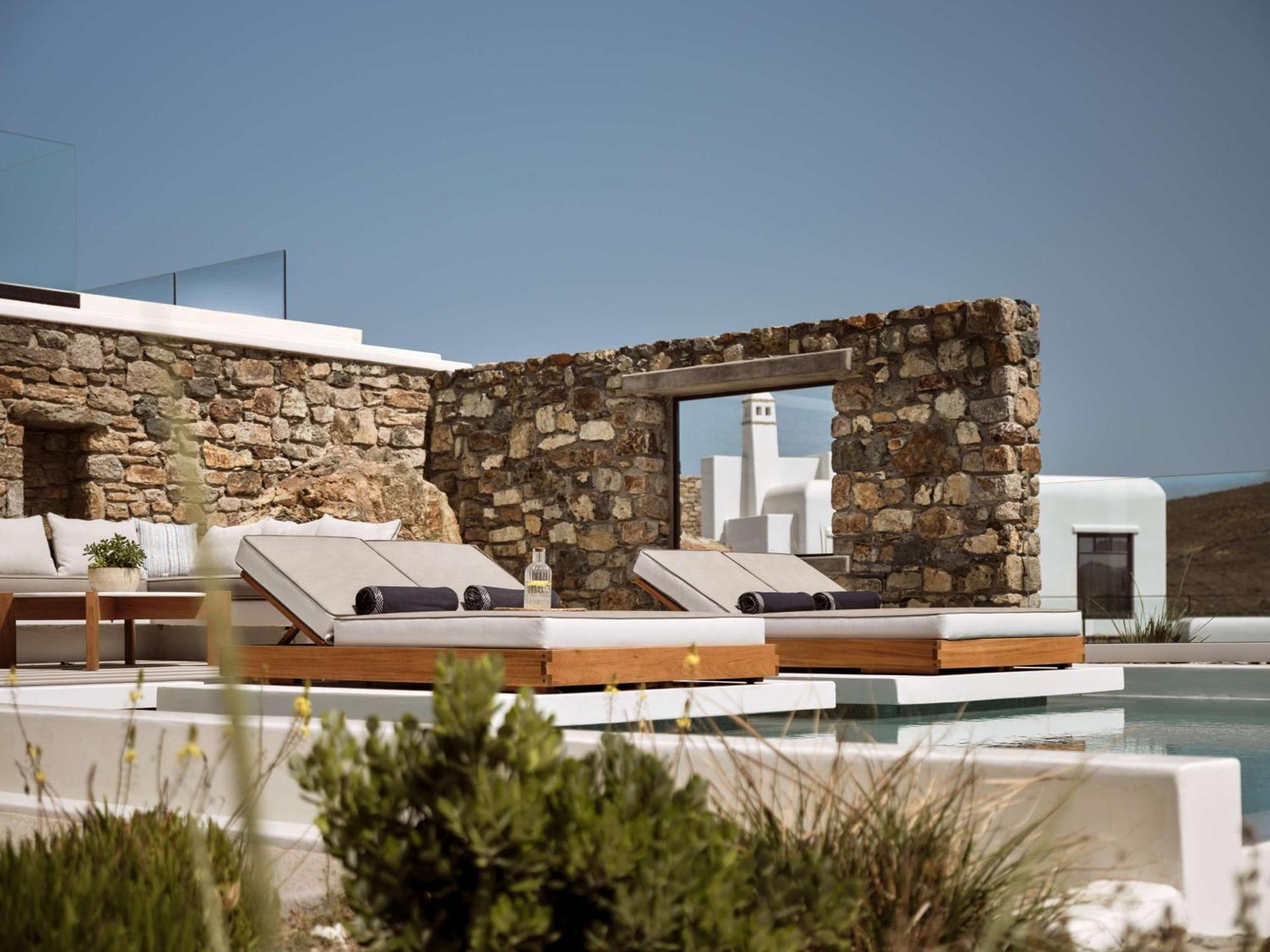Semeli Coast Mykonos Curio Collection By Hilton Merchia Beach