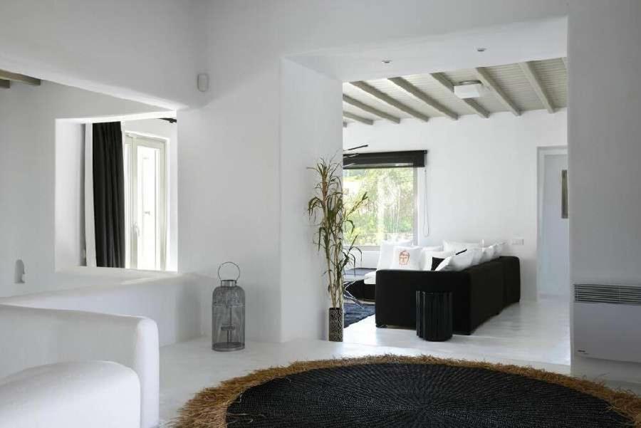 Stunning 4bed With Pool In Kalafatis Spilia