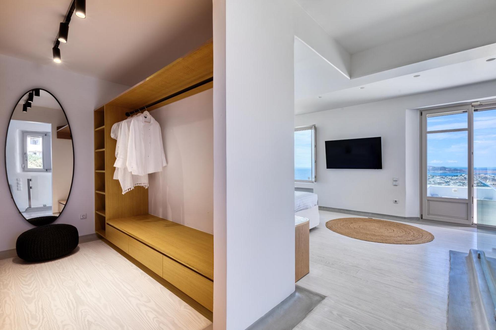 Alia Mykonos Villa *