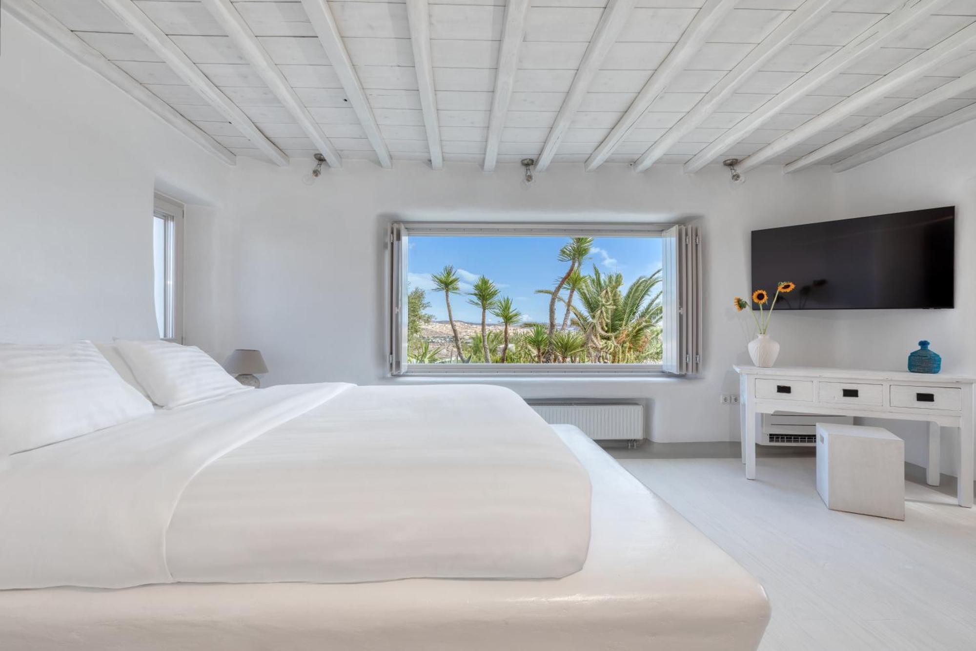Alia Mykonos Villa *