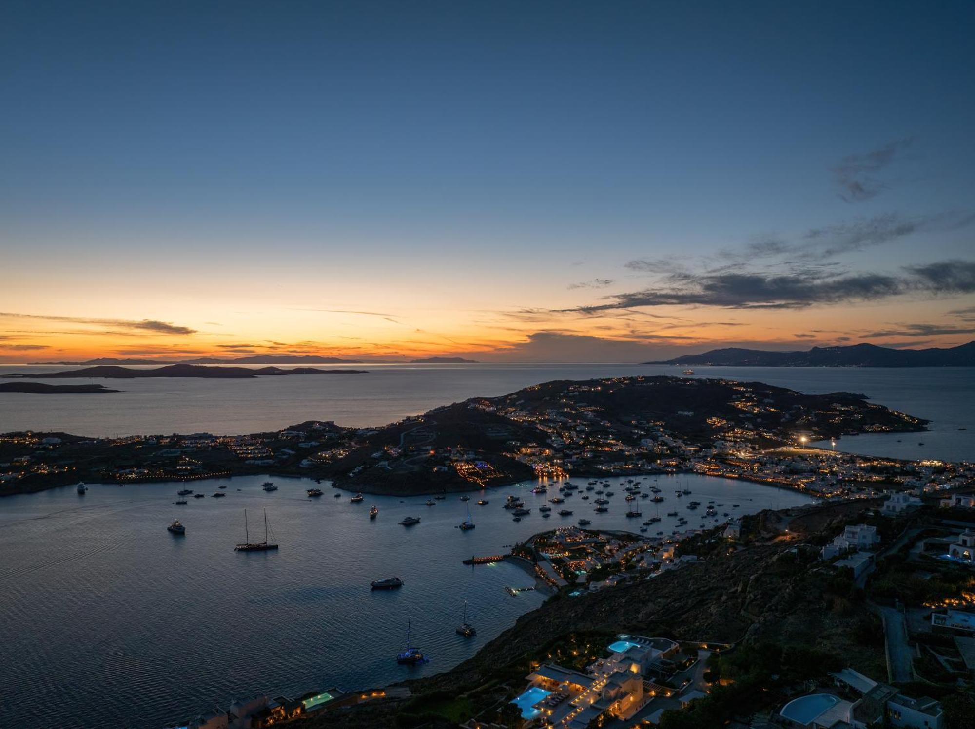 Alia Mykonos