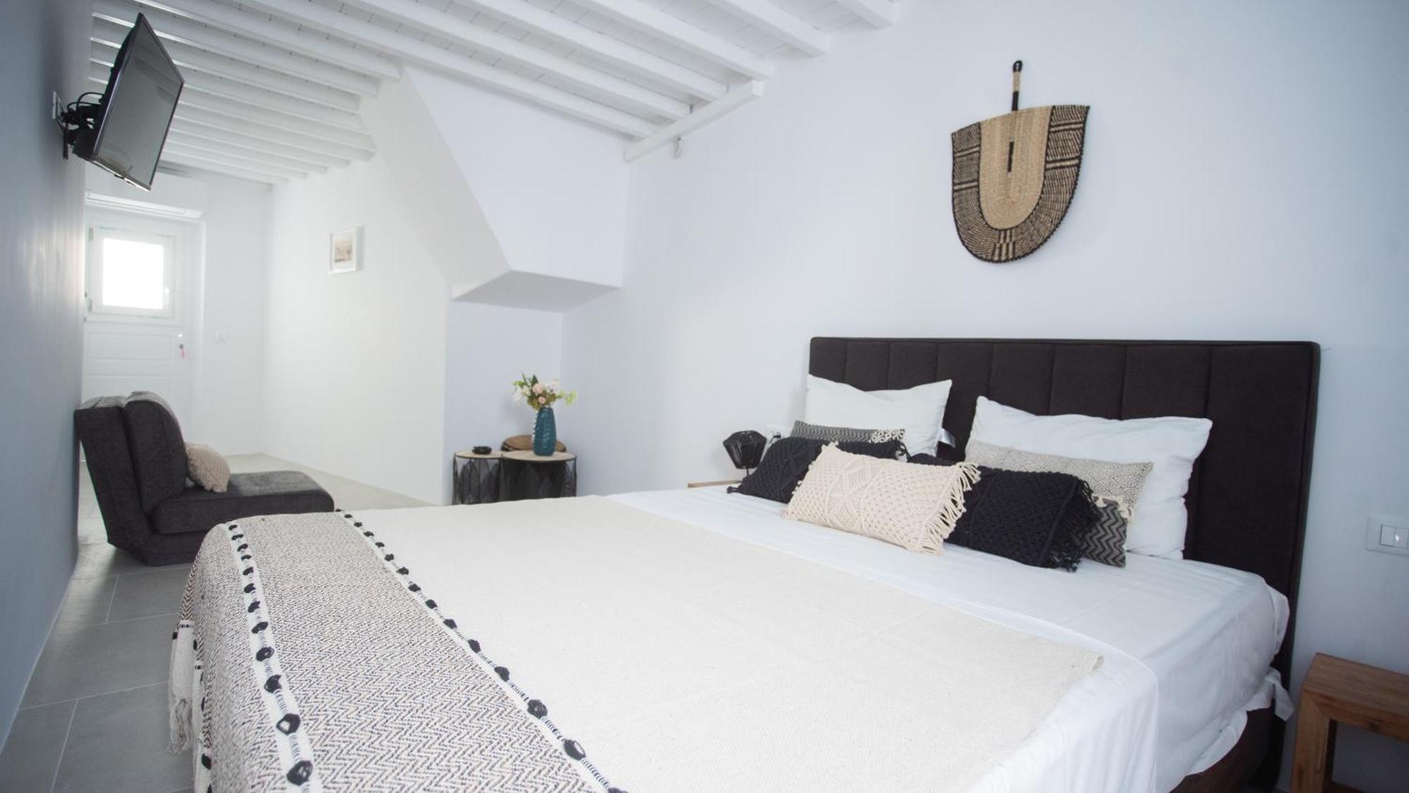 Oculus Mykonos Venice By Live&travel * Mykonos Town