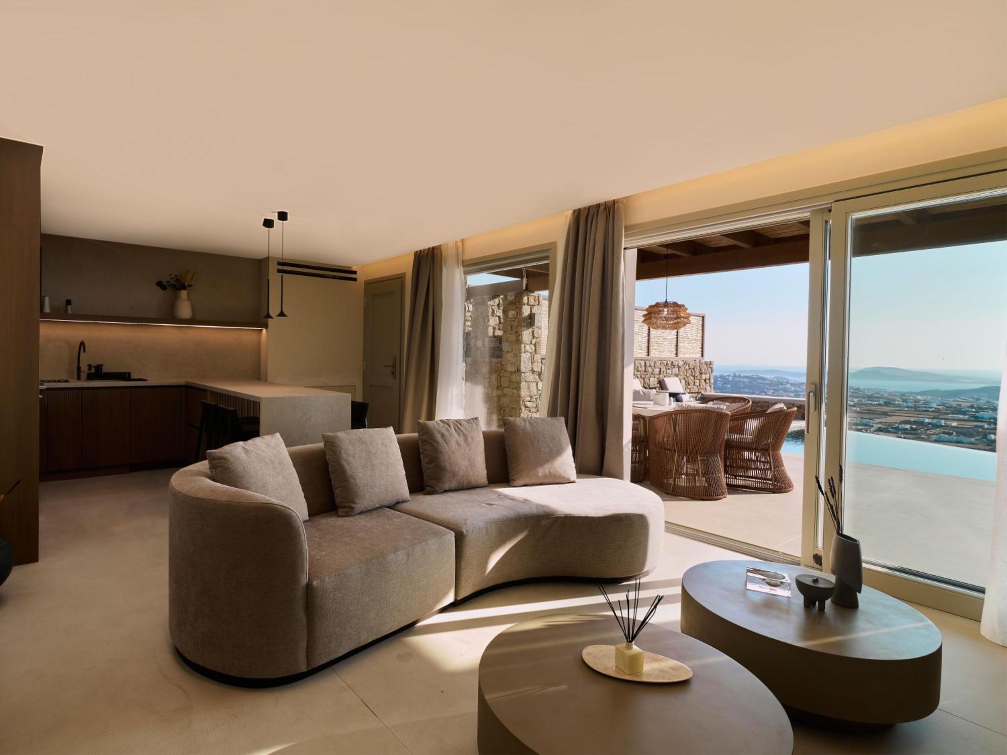 Mykonos Rocks & Hotel *