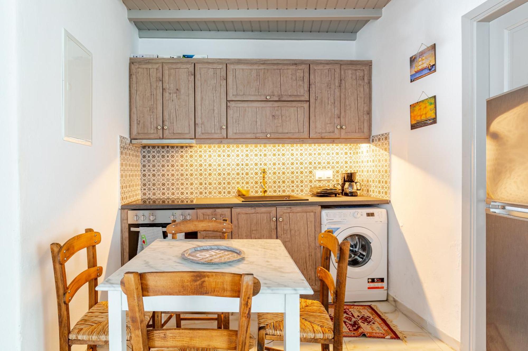 Elenitas House In Apartment Ornos (Mykonos)