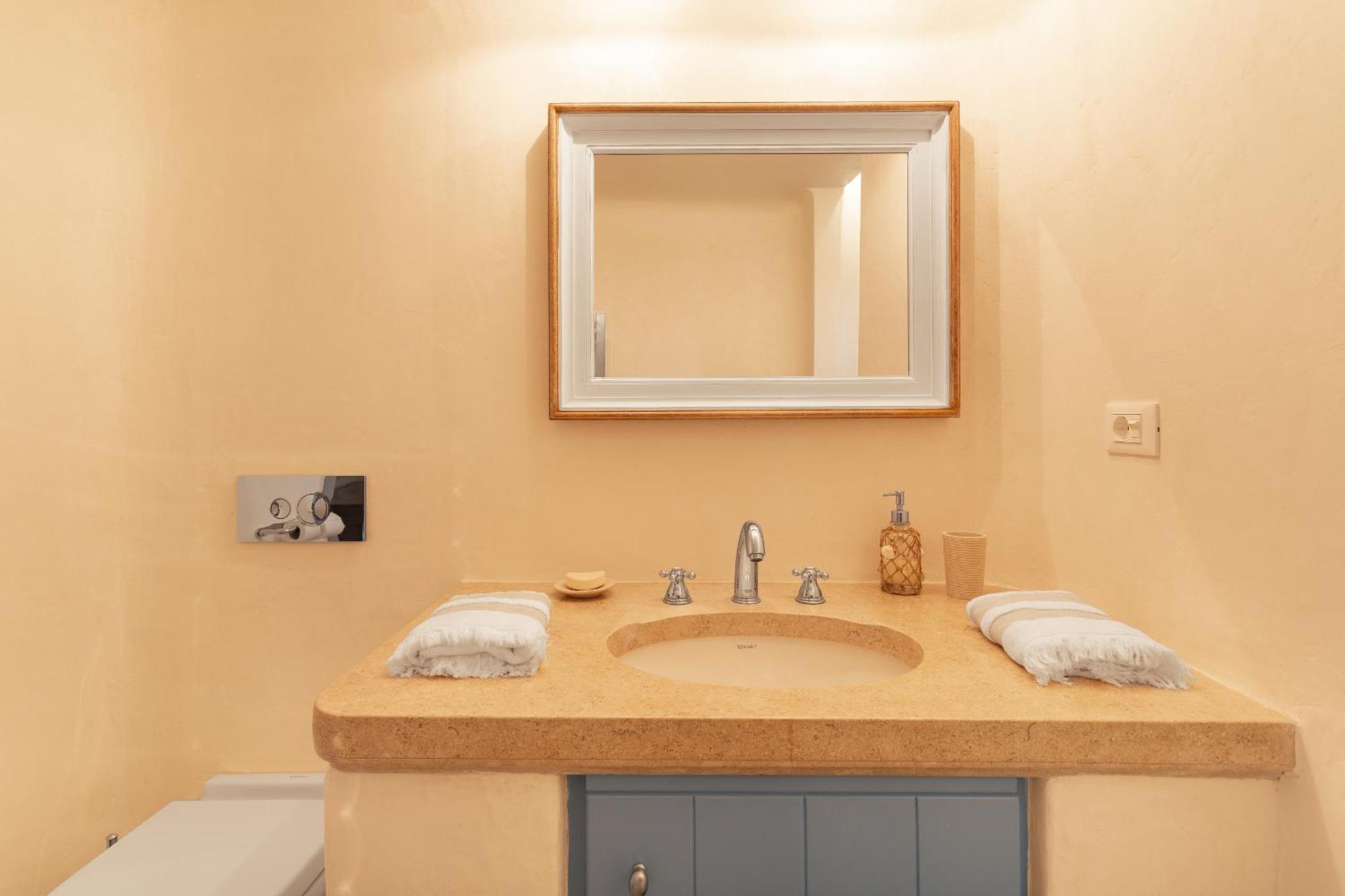 Seaside 5bdr Bliss In Mykonos *