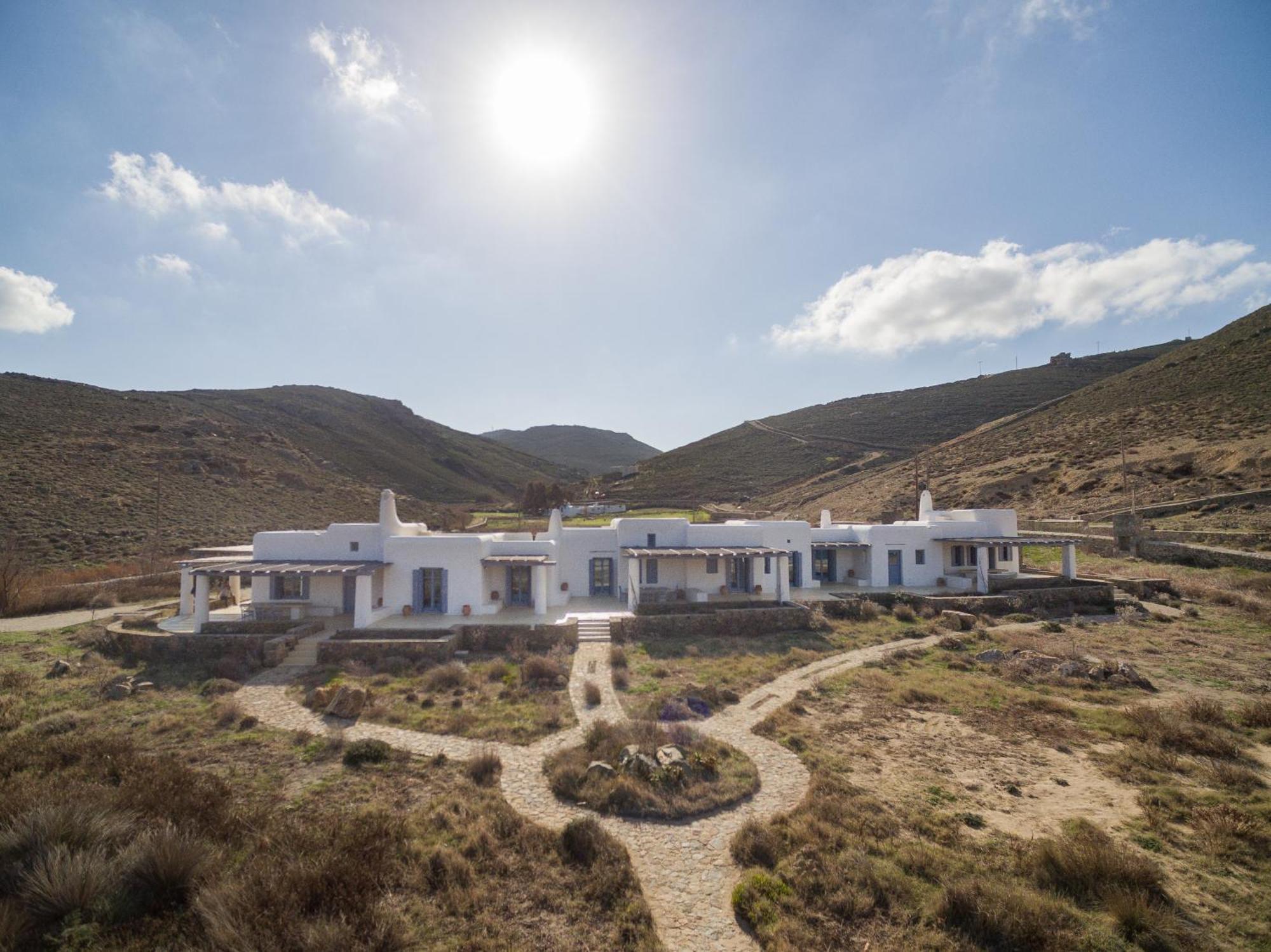 Seaside 5bdr Bliss In Mykonos *