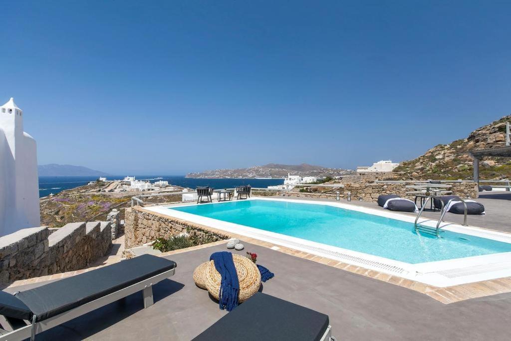 Gin By Mykonos Mood * Mykonos Town