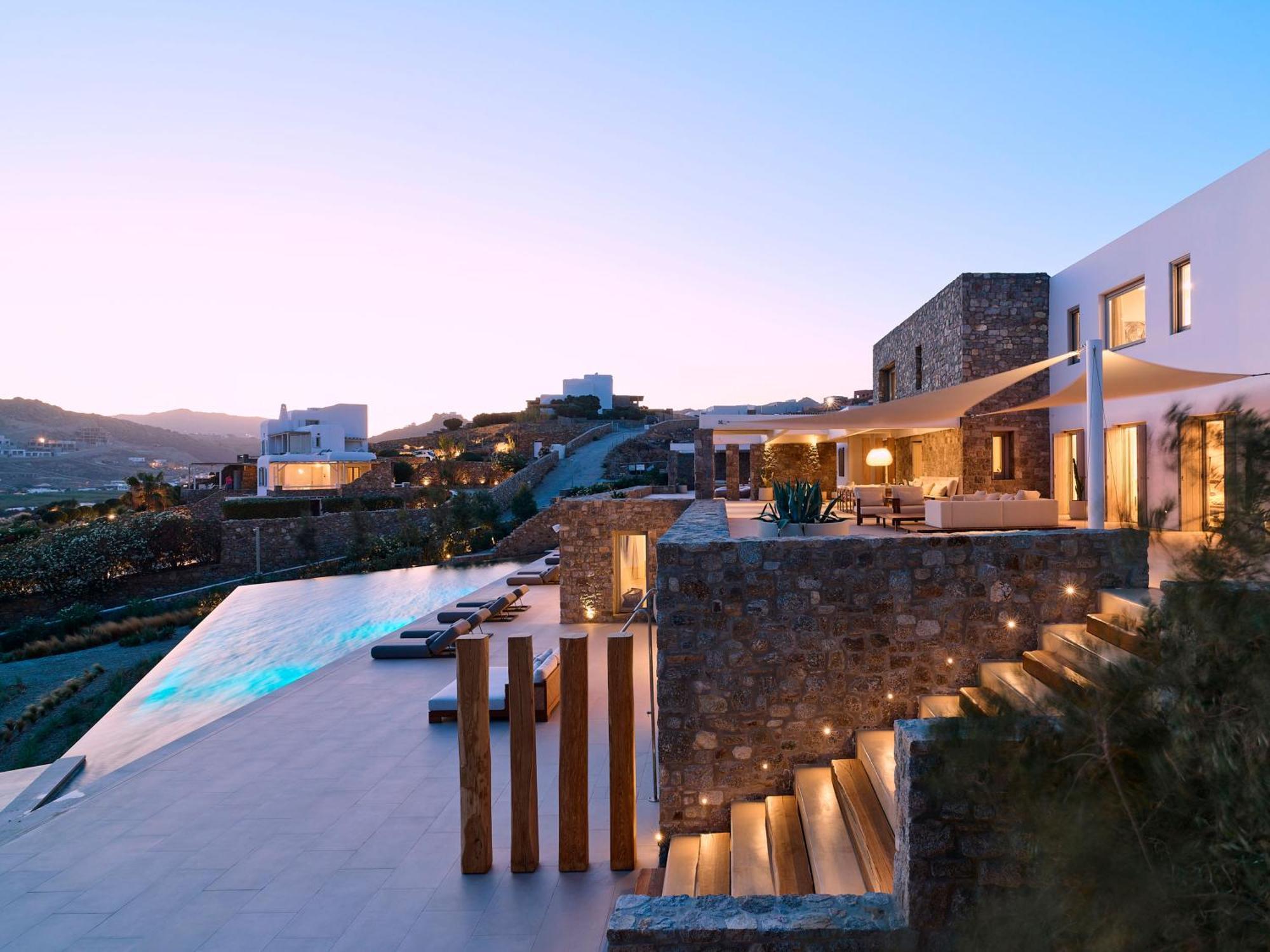 Blue Diamond By Mykonos Rocks Kalo Livadi