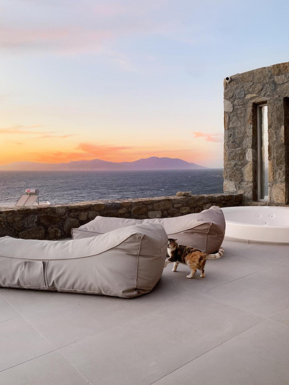Mykonos Sunset With Jacuzzis Mykonos Town