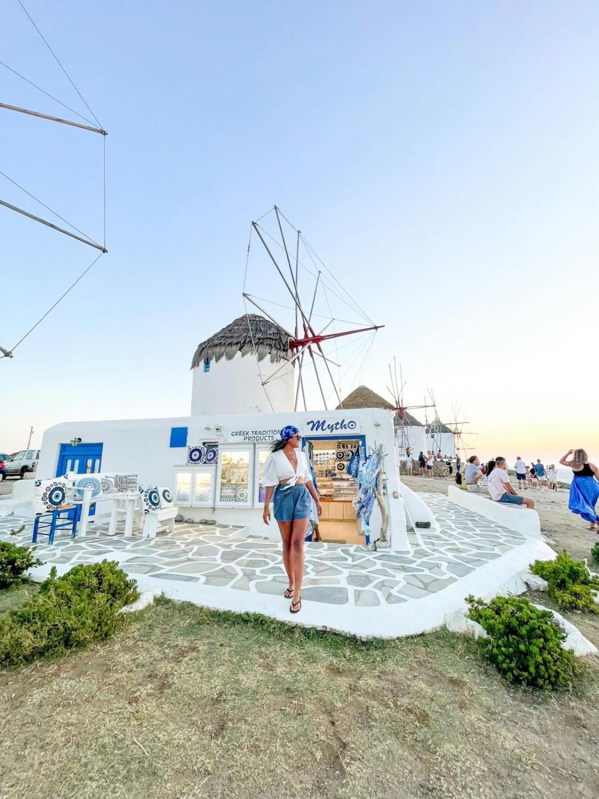 Mykonos Sunset With Jacuzzis