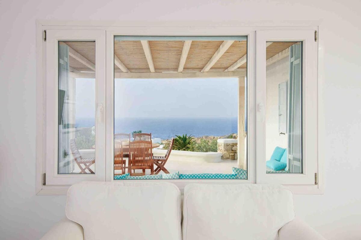 The Mykonian Escape