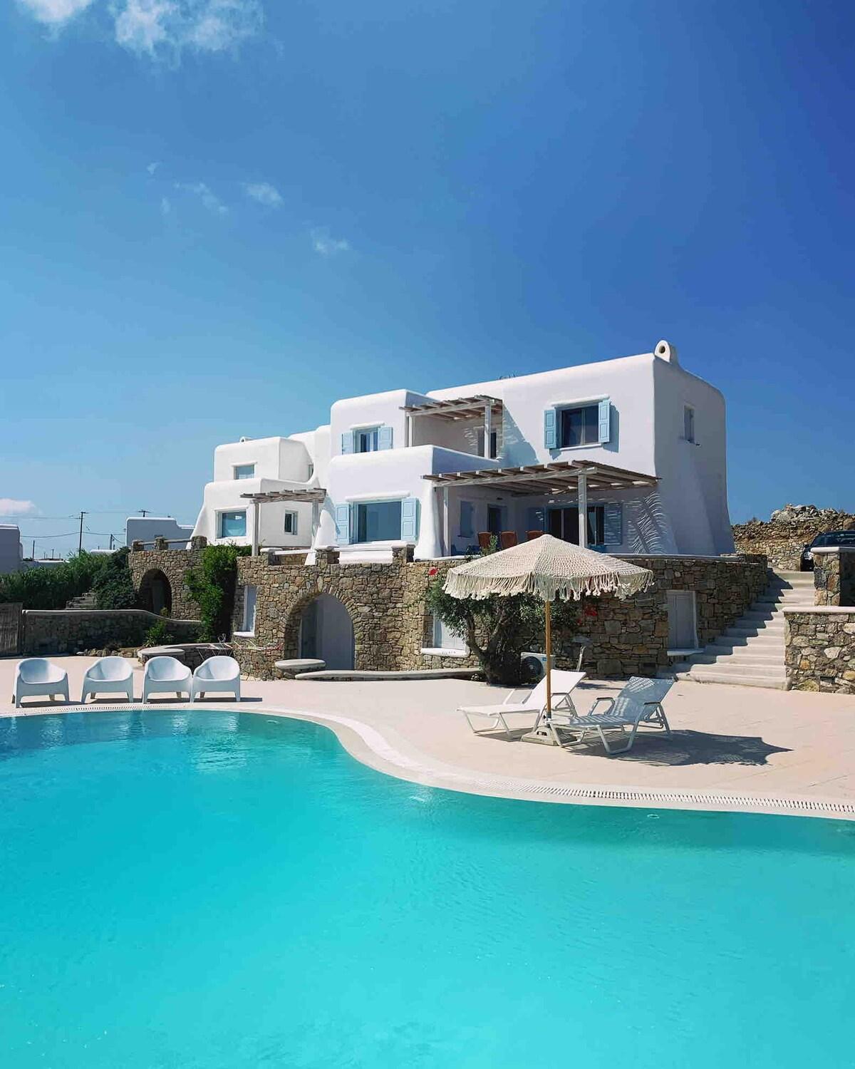 The Mykonian Escape * Mykonos Town