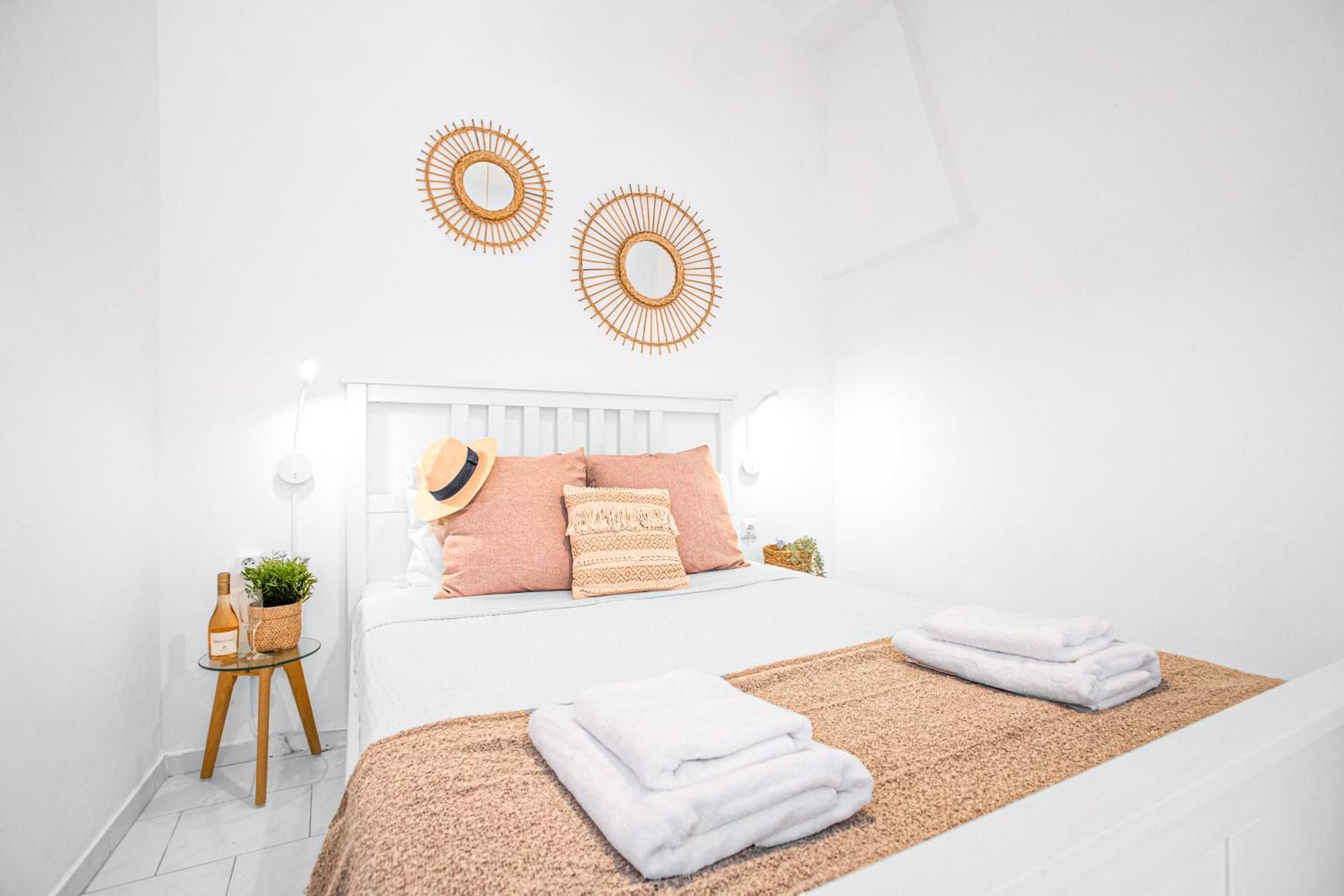 Apartment In Laka In *