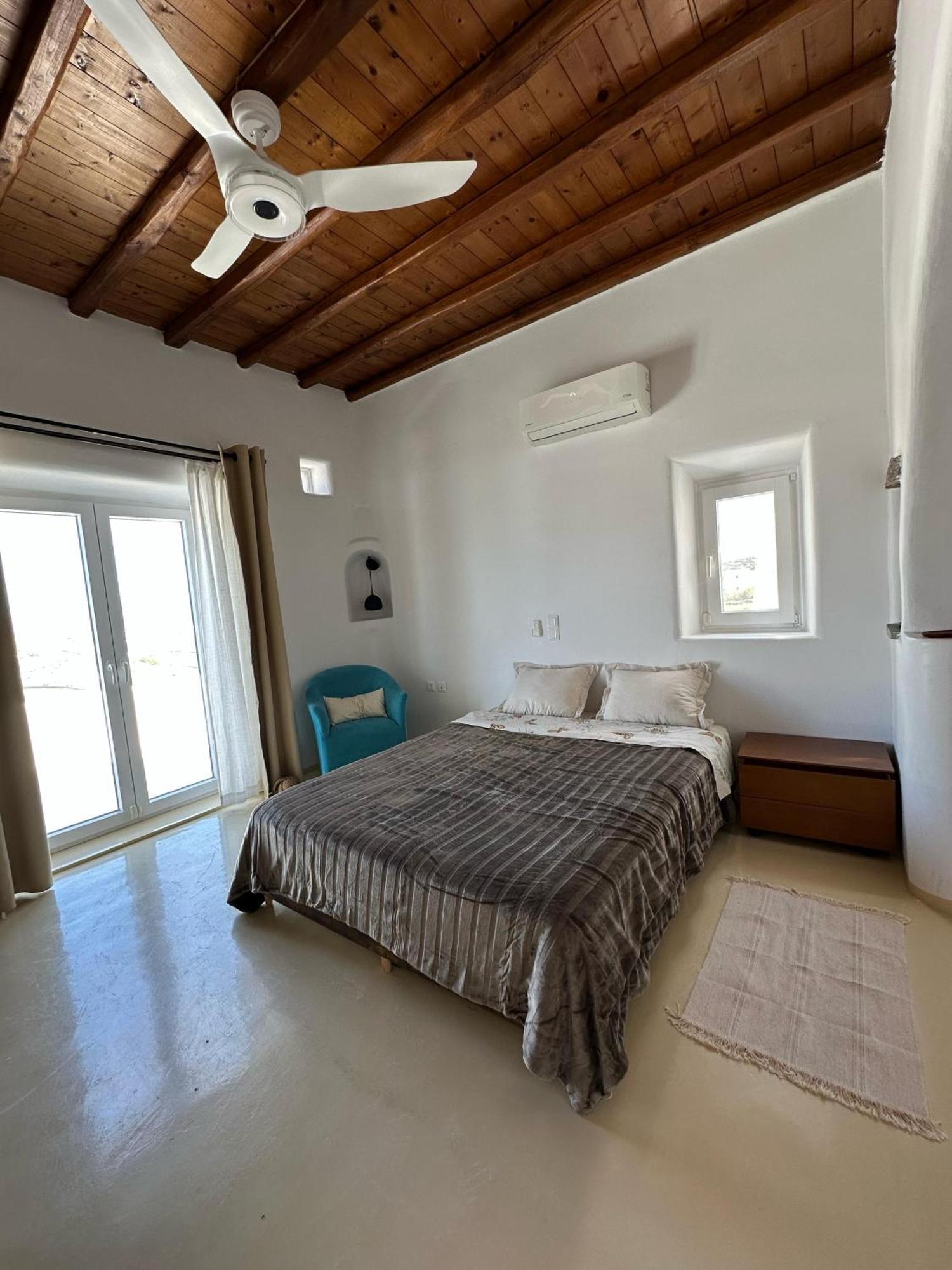Myconian Unique In Marathi , 140sqm - 4people ,shisha Place , Private Parking, Party Place - Elenas Hospitality - Mykonos Town