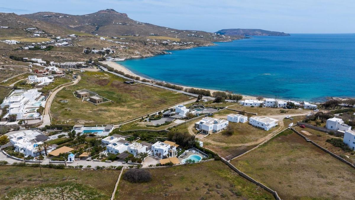 Orea Beachfront By Mykonos Mood Villa Kalafatis