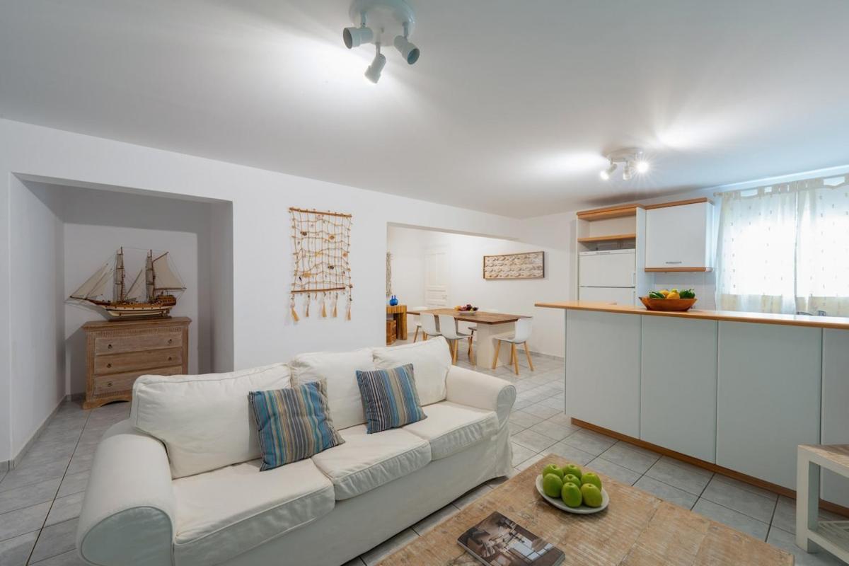 Villa Orea Beachfront By Mykonos Mood