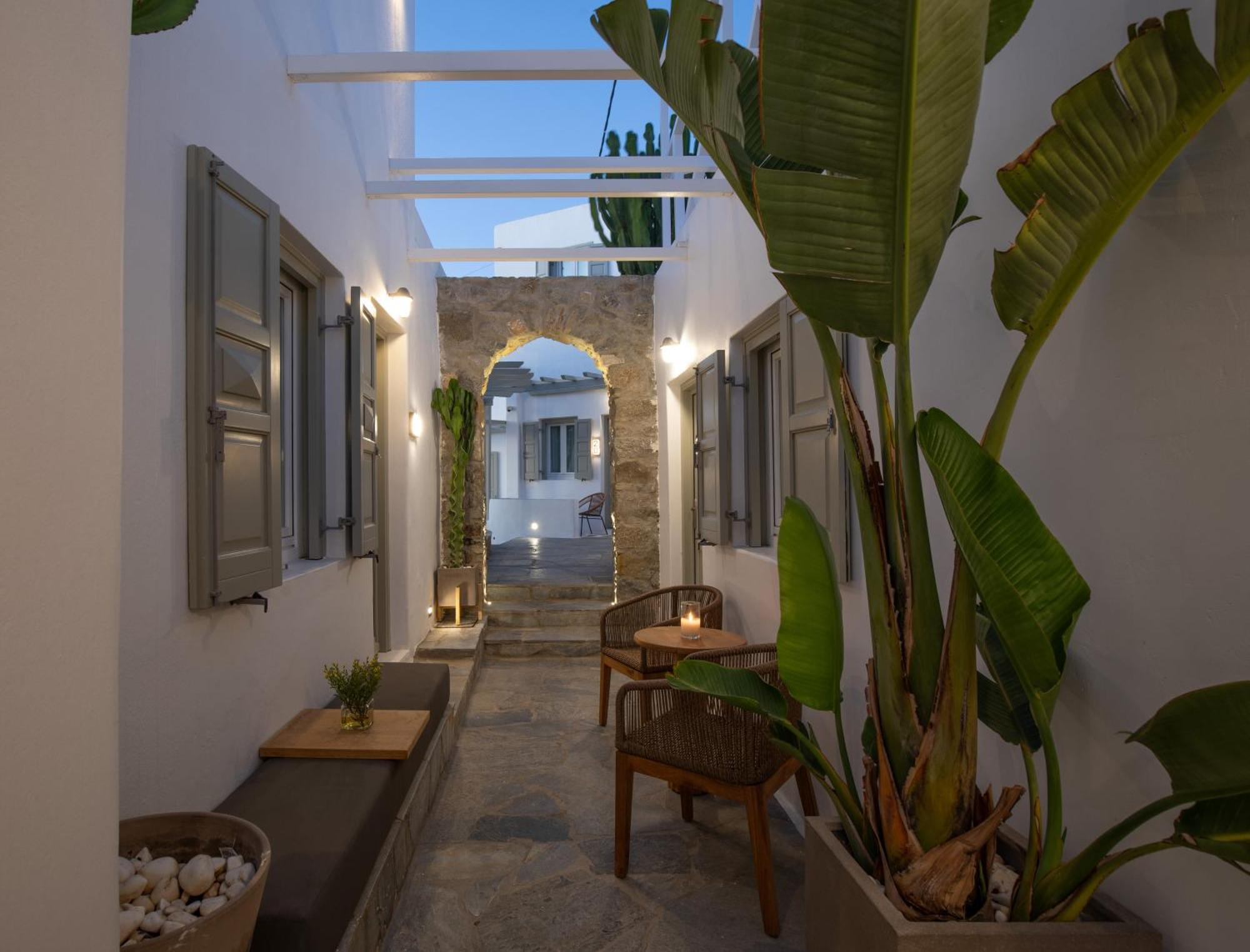 Hotel Damianos Mykonos 3*