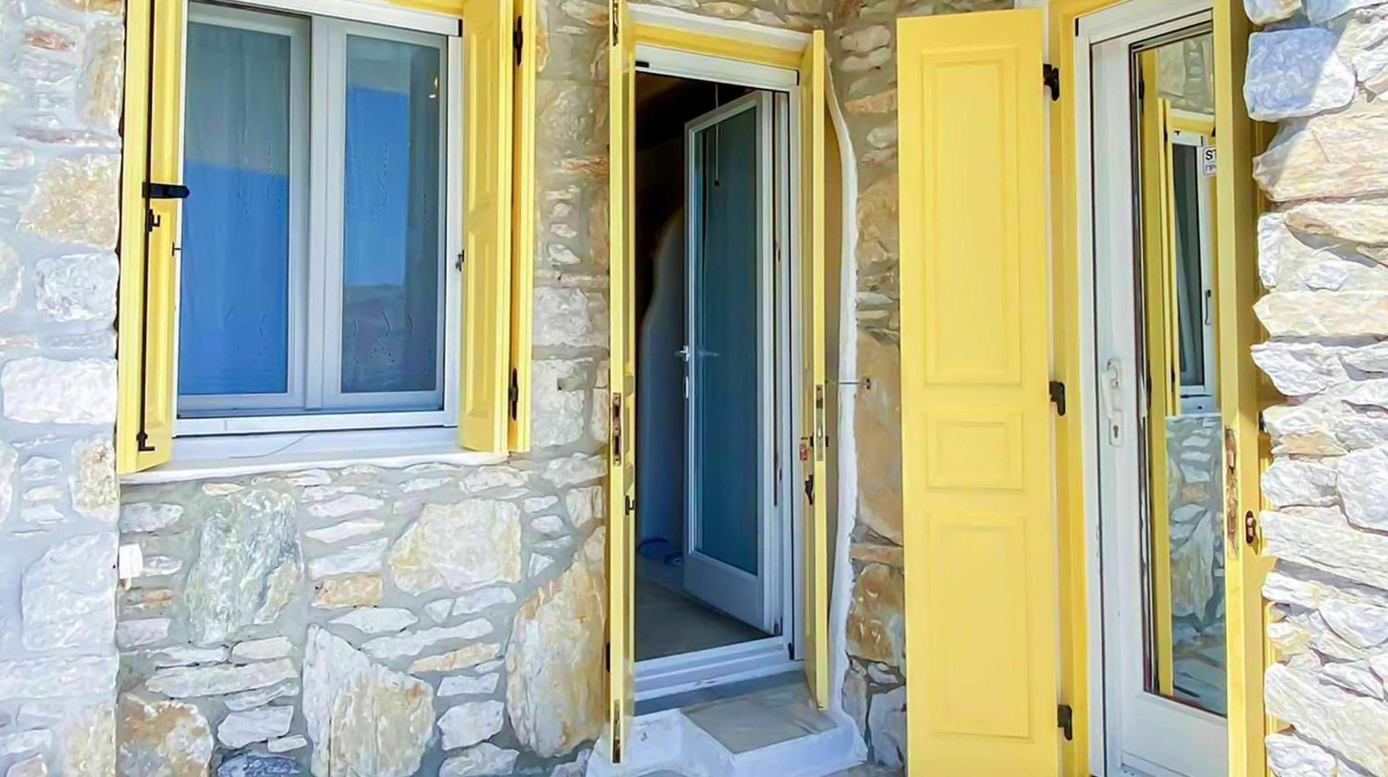 Corali Mykonos Villa *