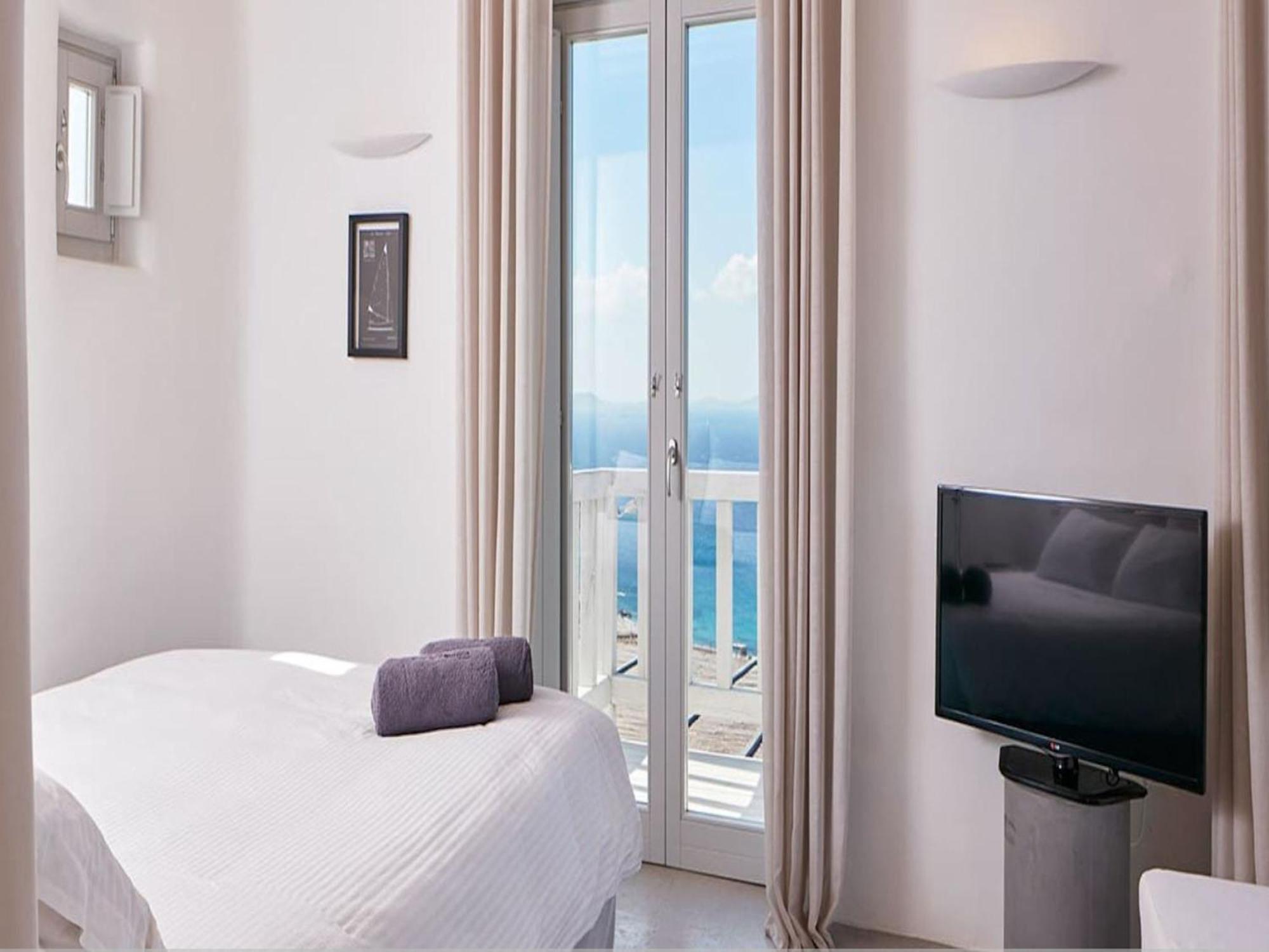 Exquisite Mykonos Exclusive 3 Bedroom Private Pool Sea View Houlakia Mykonos Town
