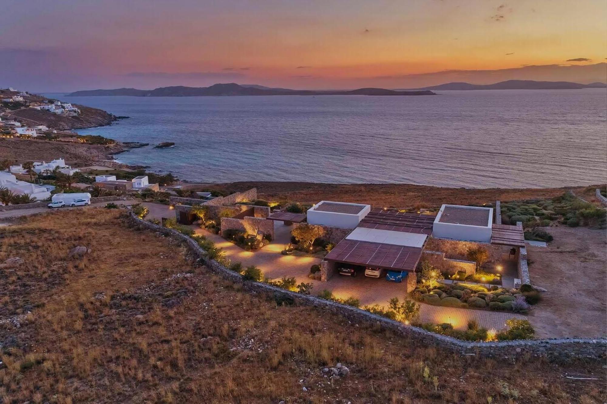 Majestic Mykonos 5 Bedrooms Shannon Private Infinity Pool Sensational Sea Views Agios Ioannis * Ornos (Mykonos)