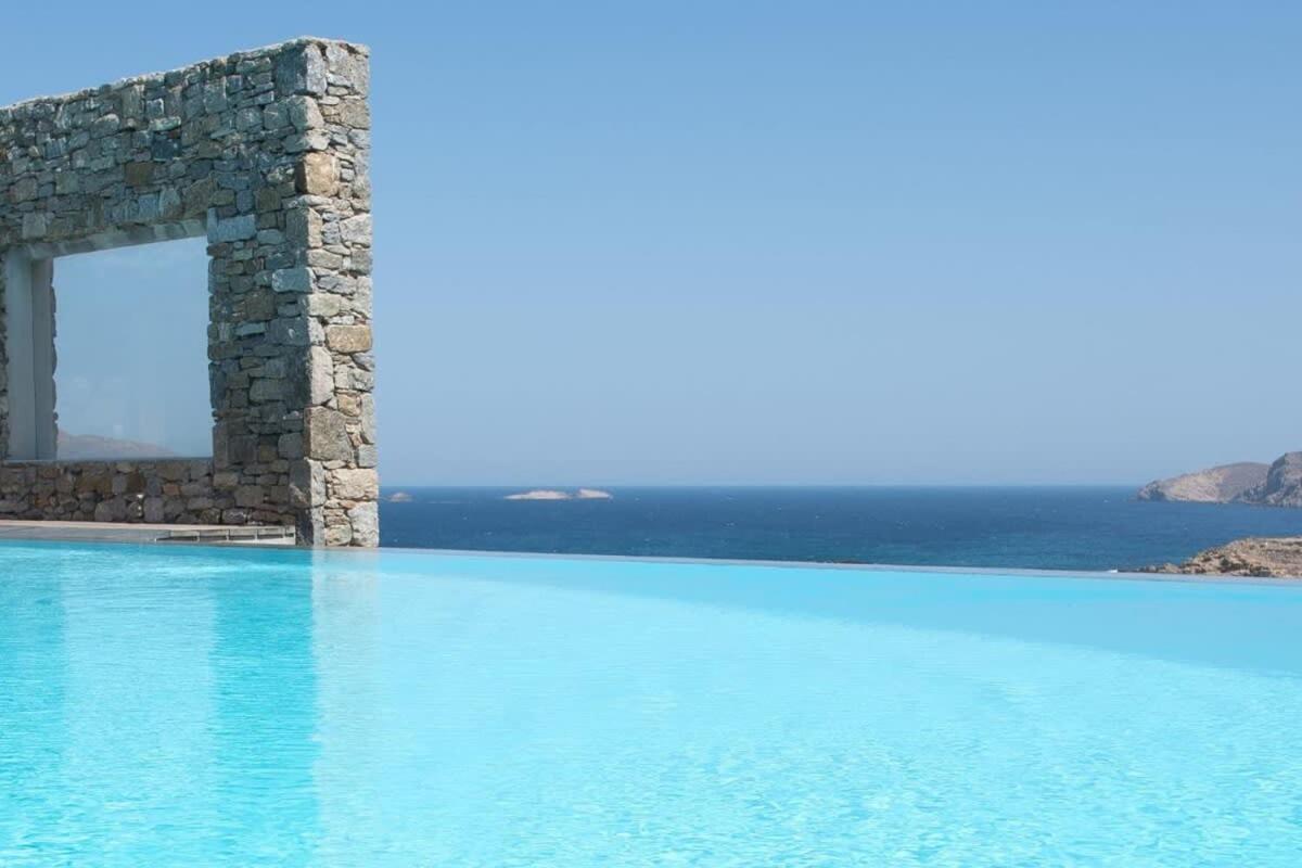 Villa Victoria With Sea View And Two Private Pools Ftelia (Mykonos)