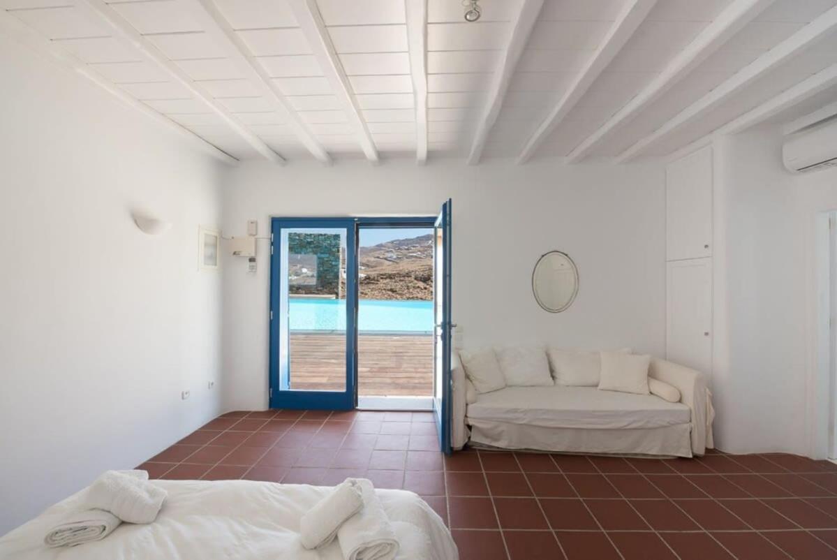 Victoria With Sea View And Two Private Pools * Ftelia (Mykonos)