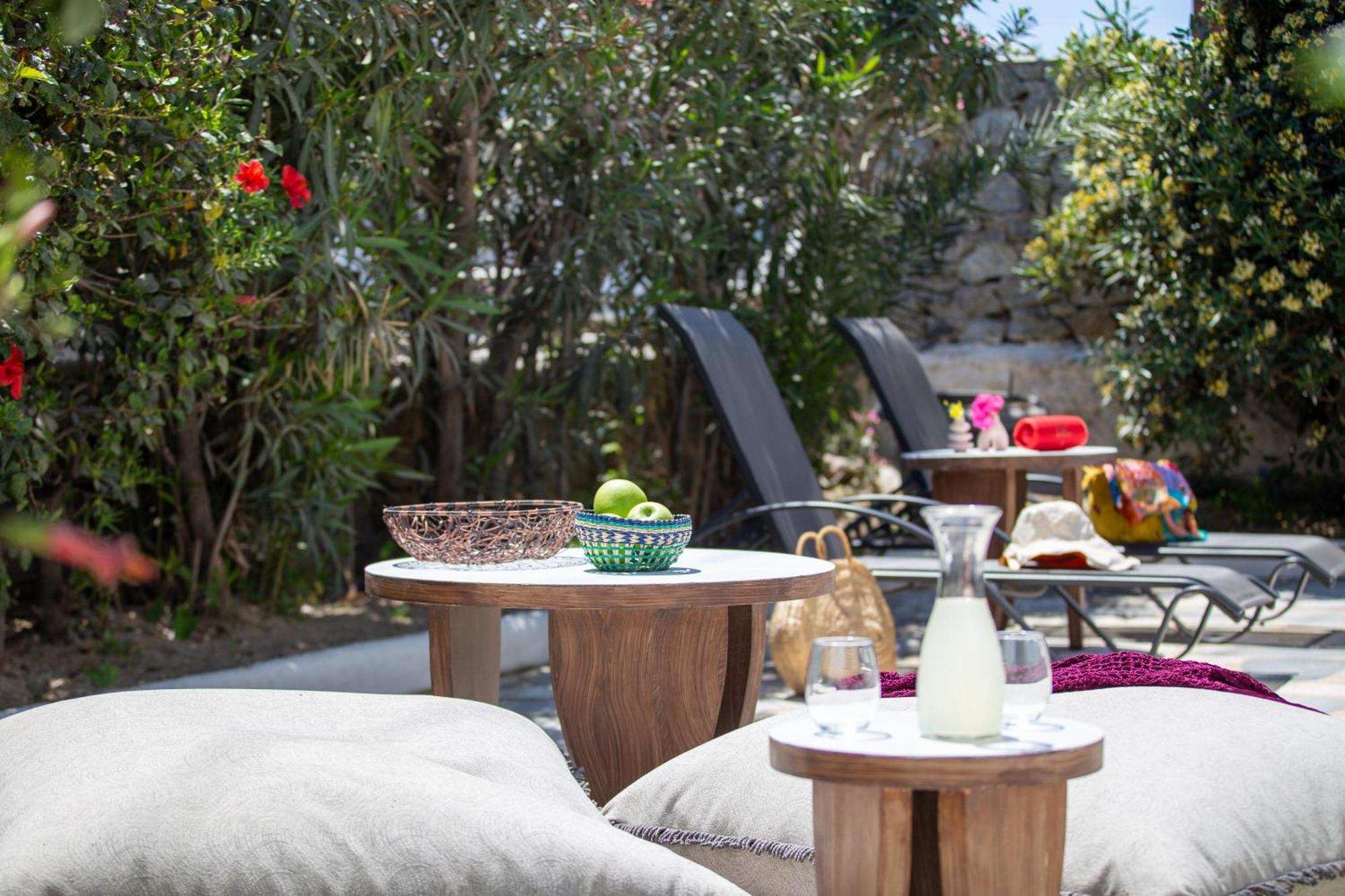 Iliana 1 & 2 W Shared Pool, Ornos, Mykonos Villa Ornos (Mykonos)