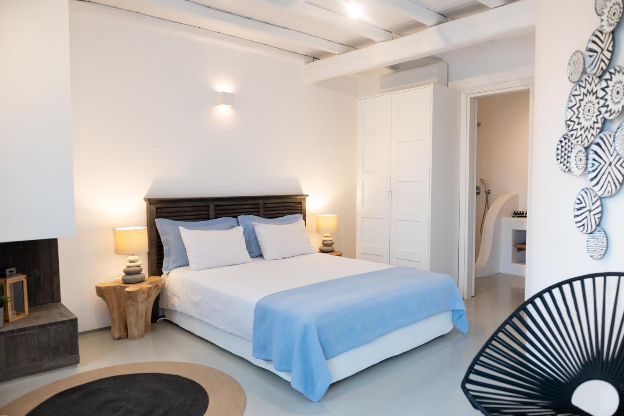 The Summit Of Mykonos Bed & Breakfast 4*