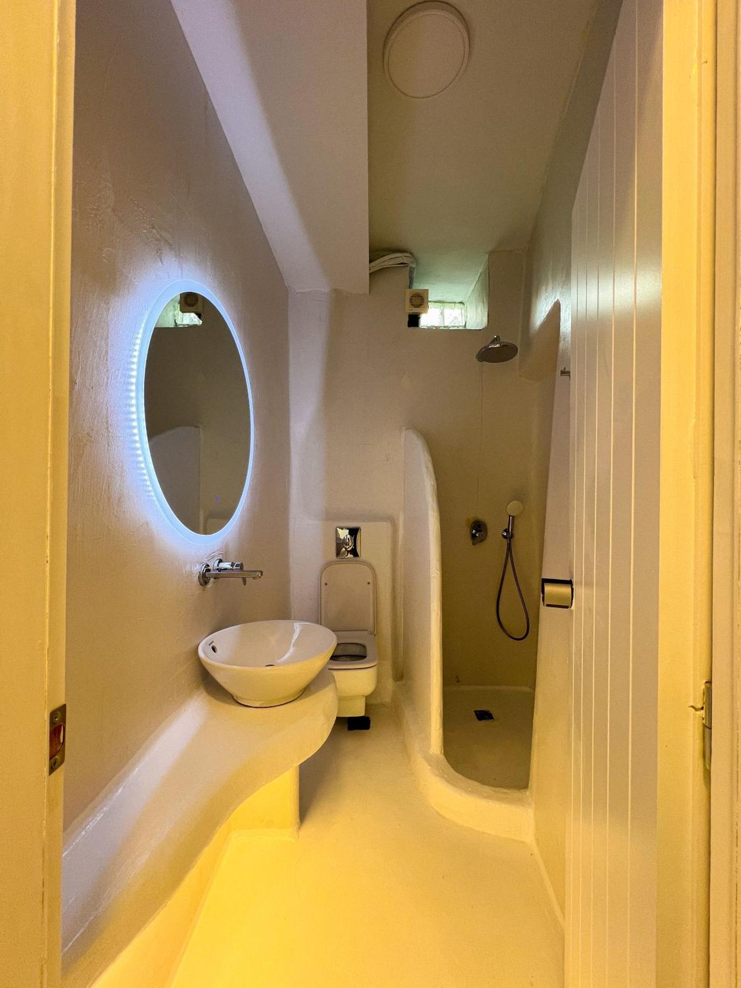 Kamara & Aparthotel
