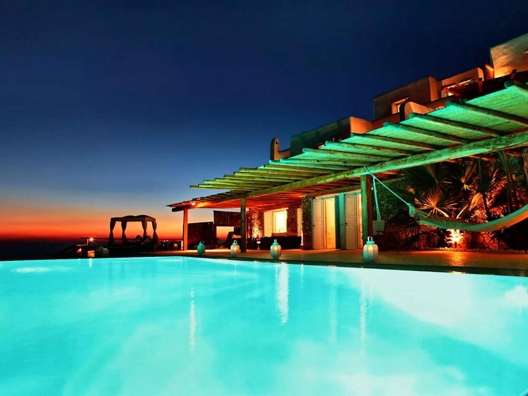 Villa Super Deluxe Mykonos Celestial Vista 11 Bedrooms 2 Private Infinity Pools Helipad Kastro *