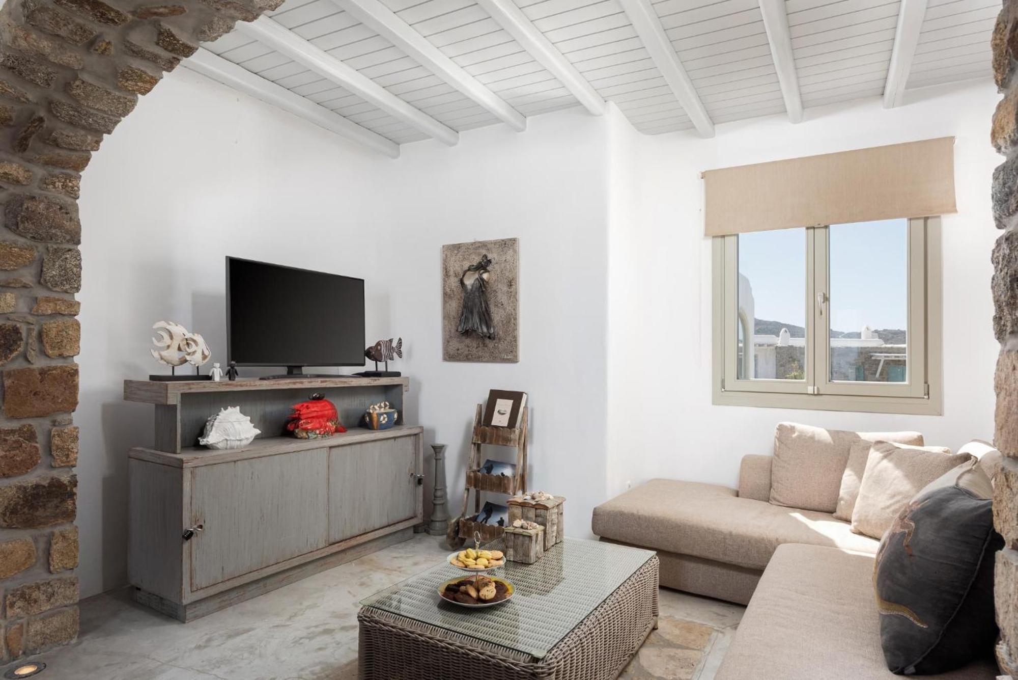 Mykonian Hills Villa