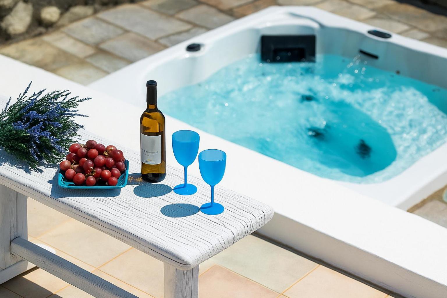 Mykonos Coastal Retreat - Giovanna's Beachfront Escape With Jacuzzi