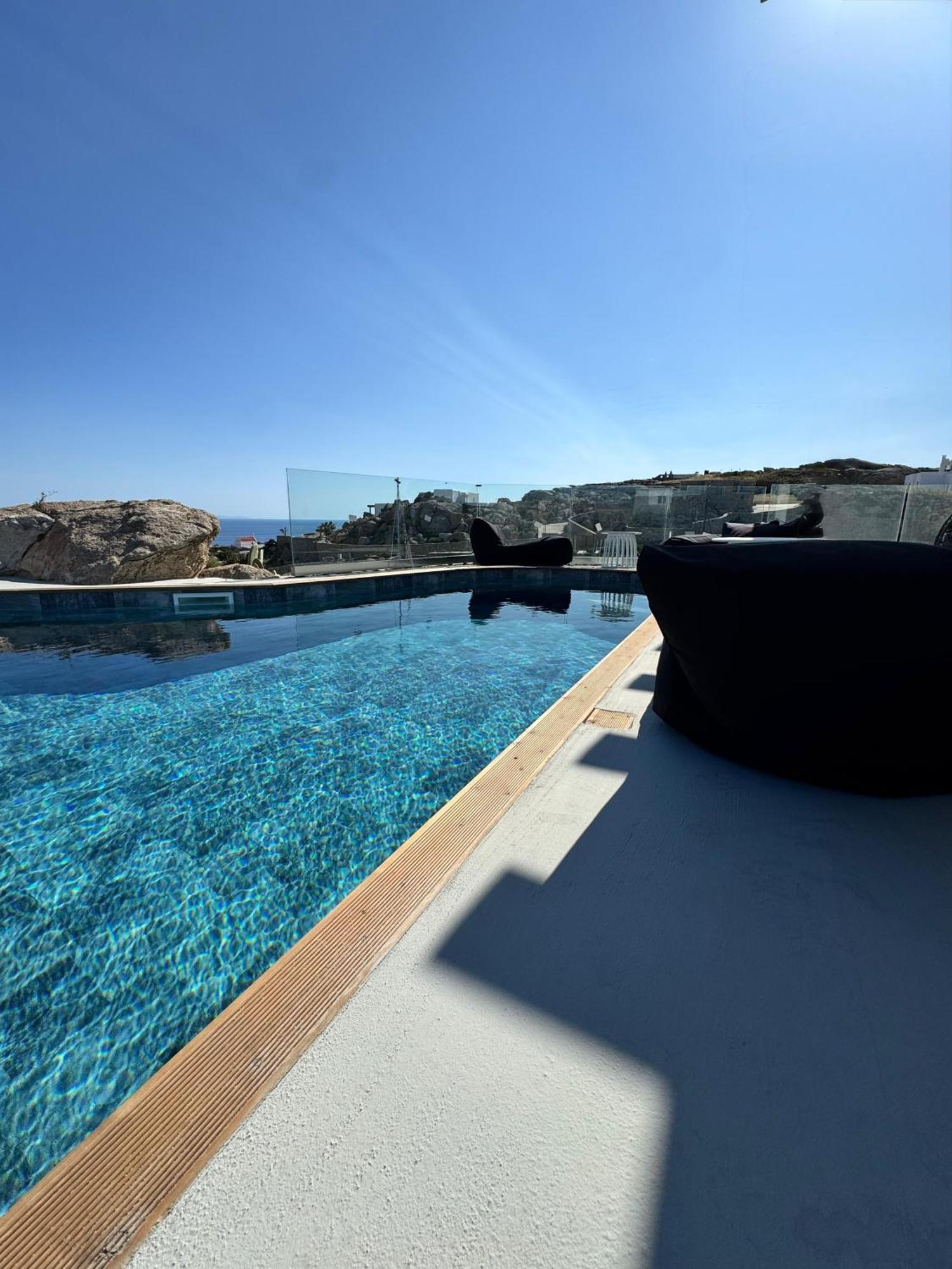 Psaros Village *