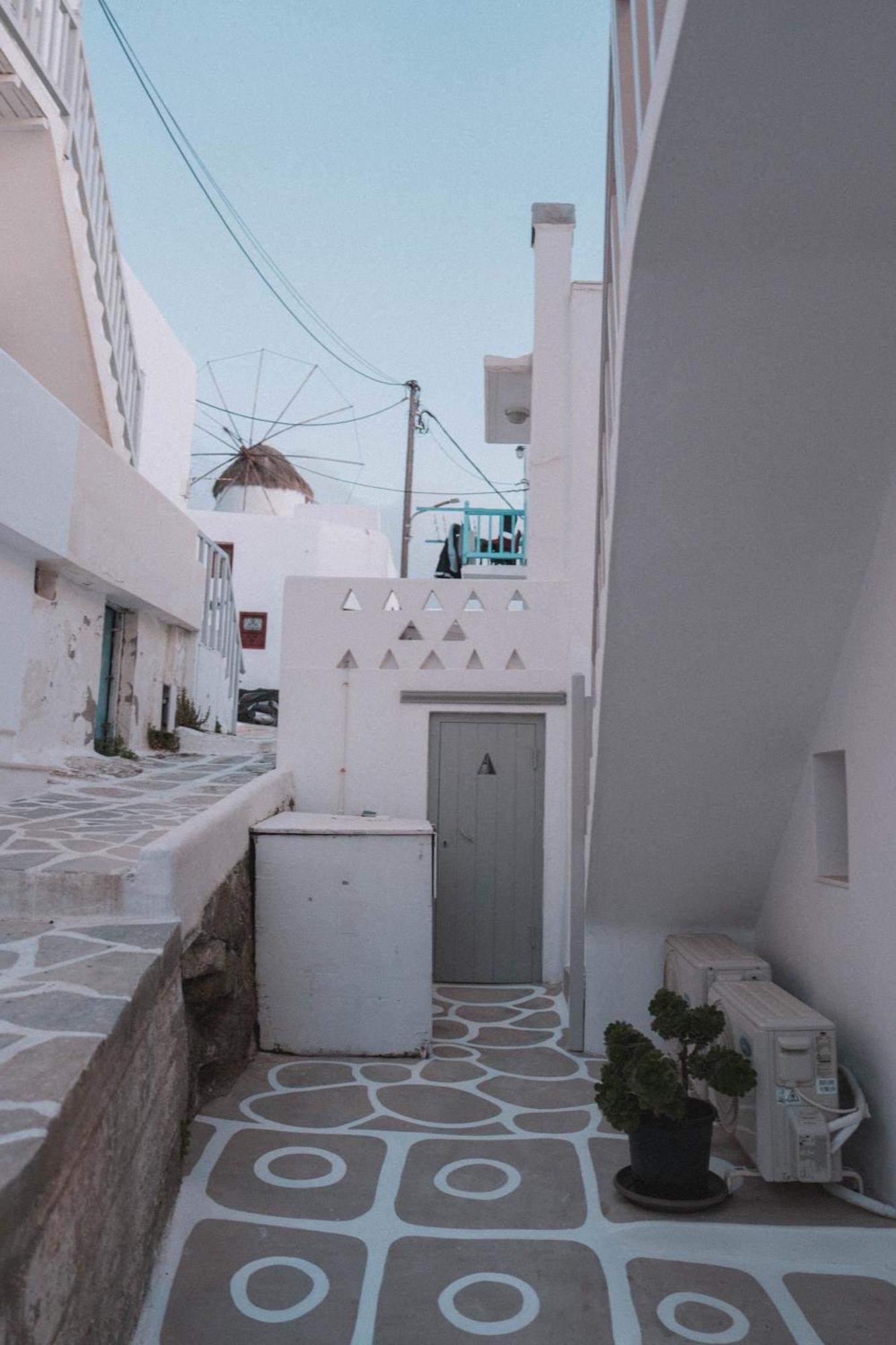 Aparthotel Legends In Town, By Mykonos High *