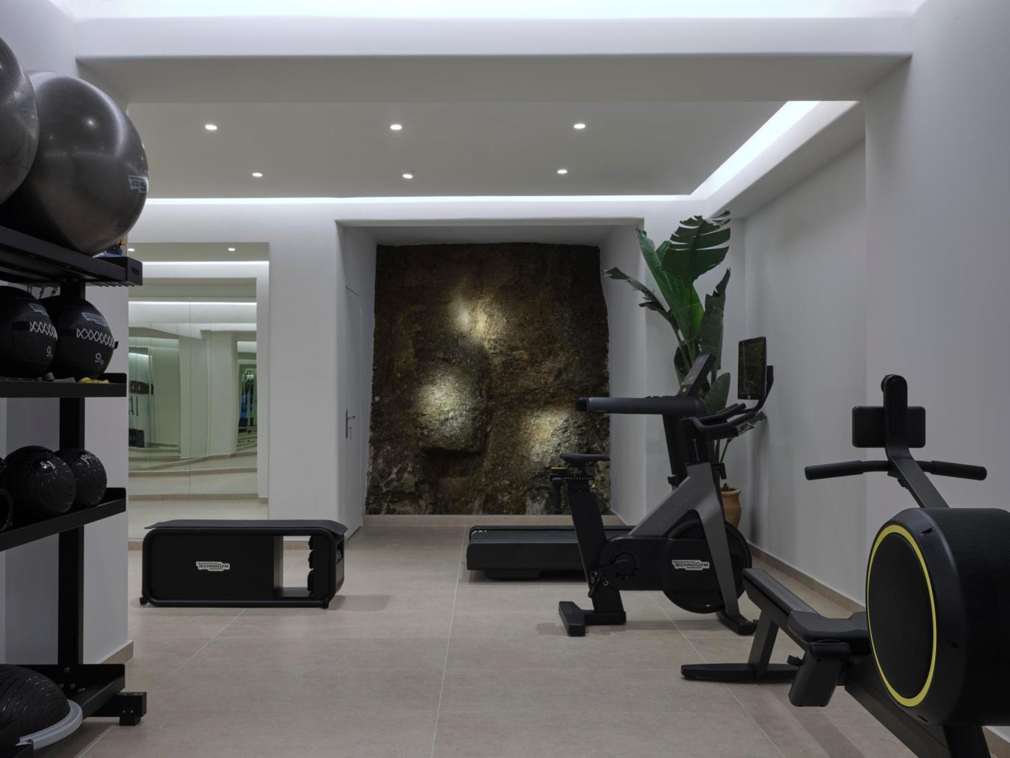 Hotel Iria Blue Mykonos 4*