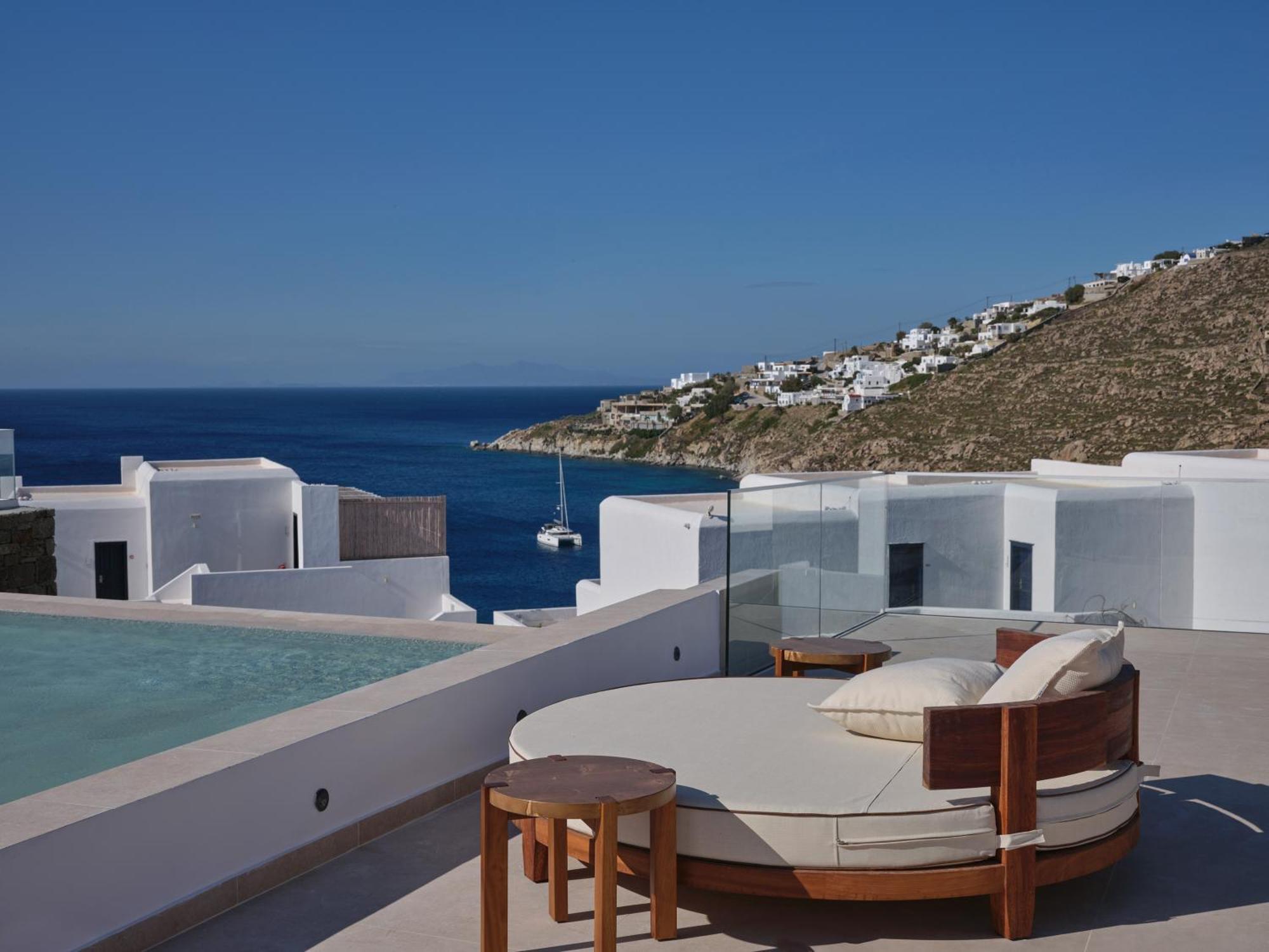 Iria Blue Mykonos 4*