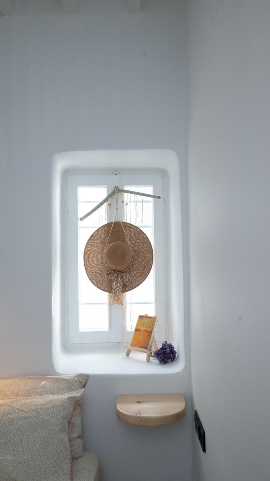 Elpice Living Mykonos Town